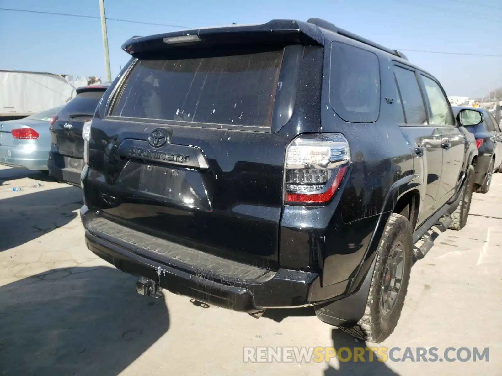 4 Фотография поврежденного автомобиля JTEBU5JR6K5611577 TOYOTA 4RUNNER 2019