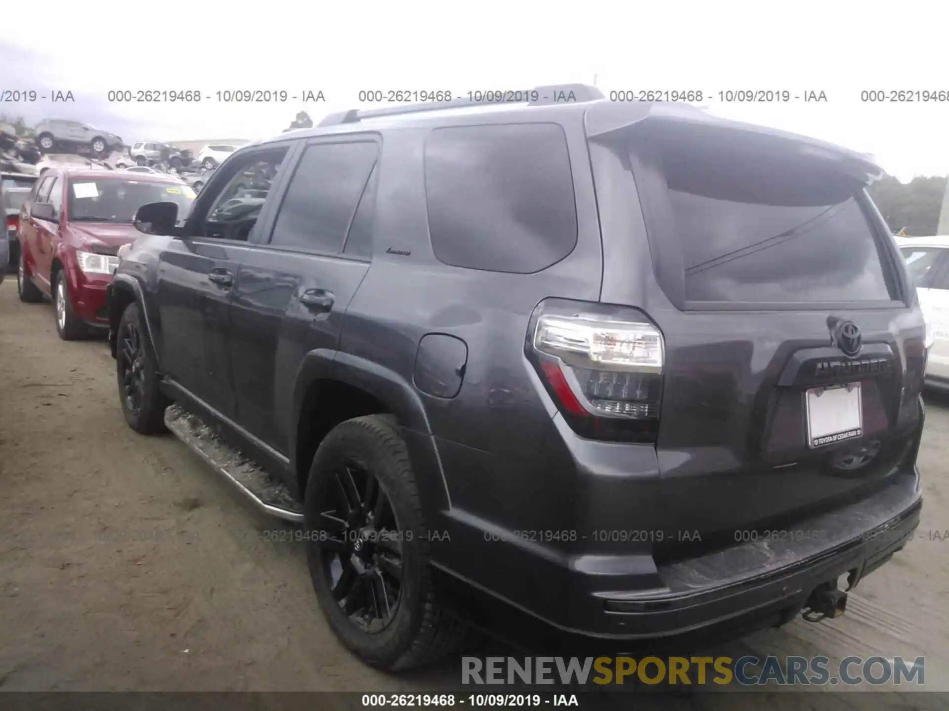 3 Фотография поврежденного автомобиля JTEBU5JR6K5614107 TOYOTA 4RUNNER 2019