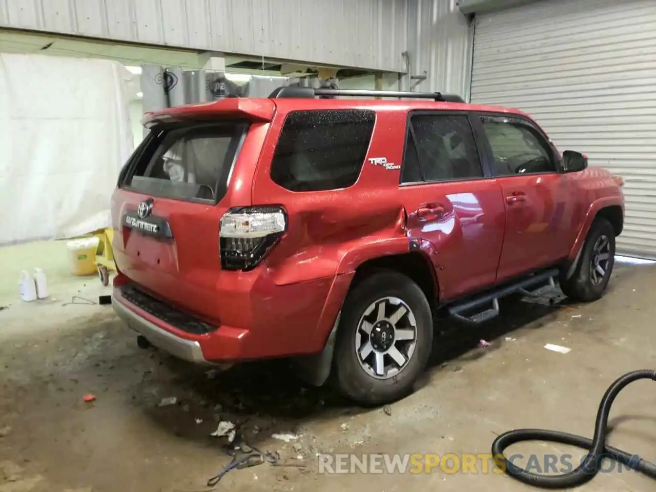 4 Фотография поврежденного автомобиля JTEBU5JR6K5616326 TOYOTA 4RUNNER 2019