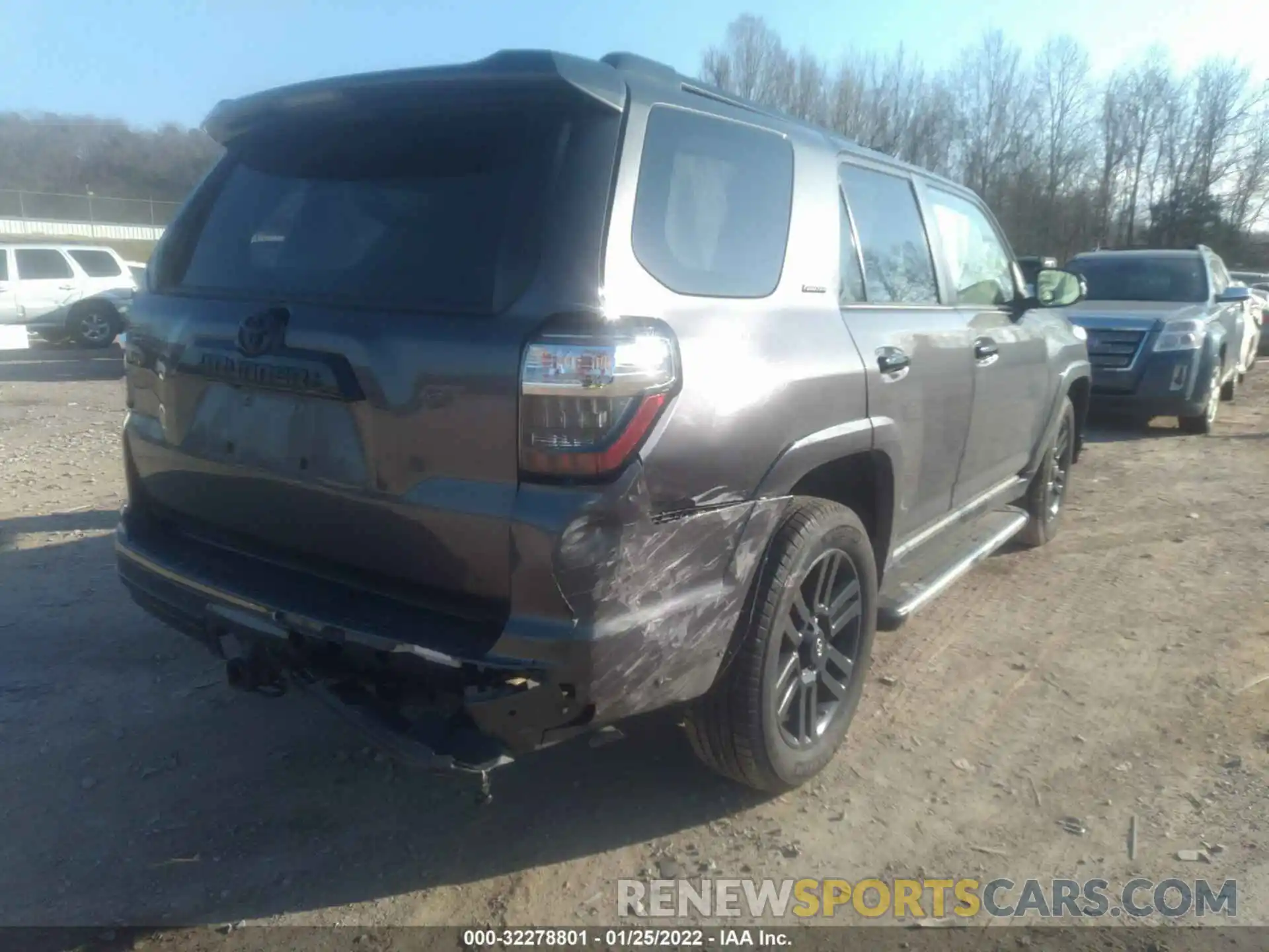 4 Фотография поврежденного автомобиля JTEBU5JR6K5623034 TOYOTA 4RUNNER 2019