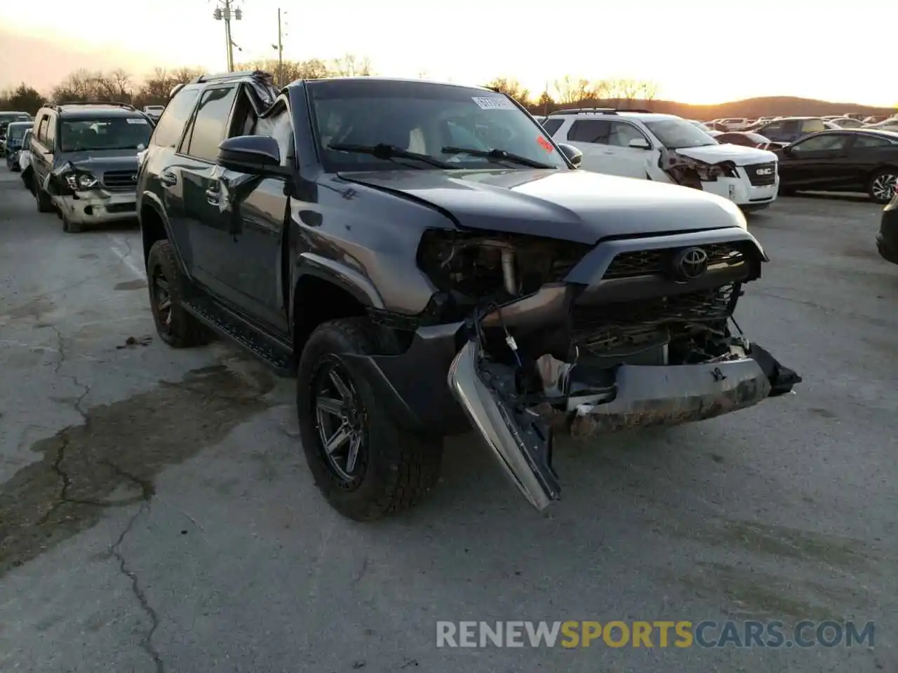 1 Photograph of a damaged car JTEBU5JR6K5623163 TOYOTA 4RUNNER 2019