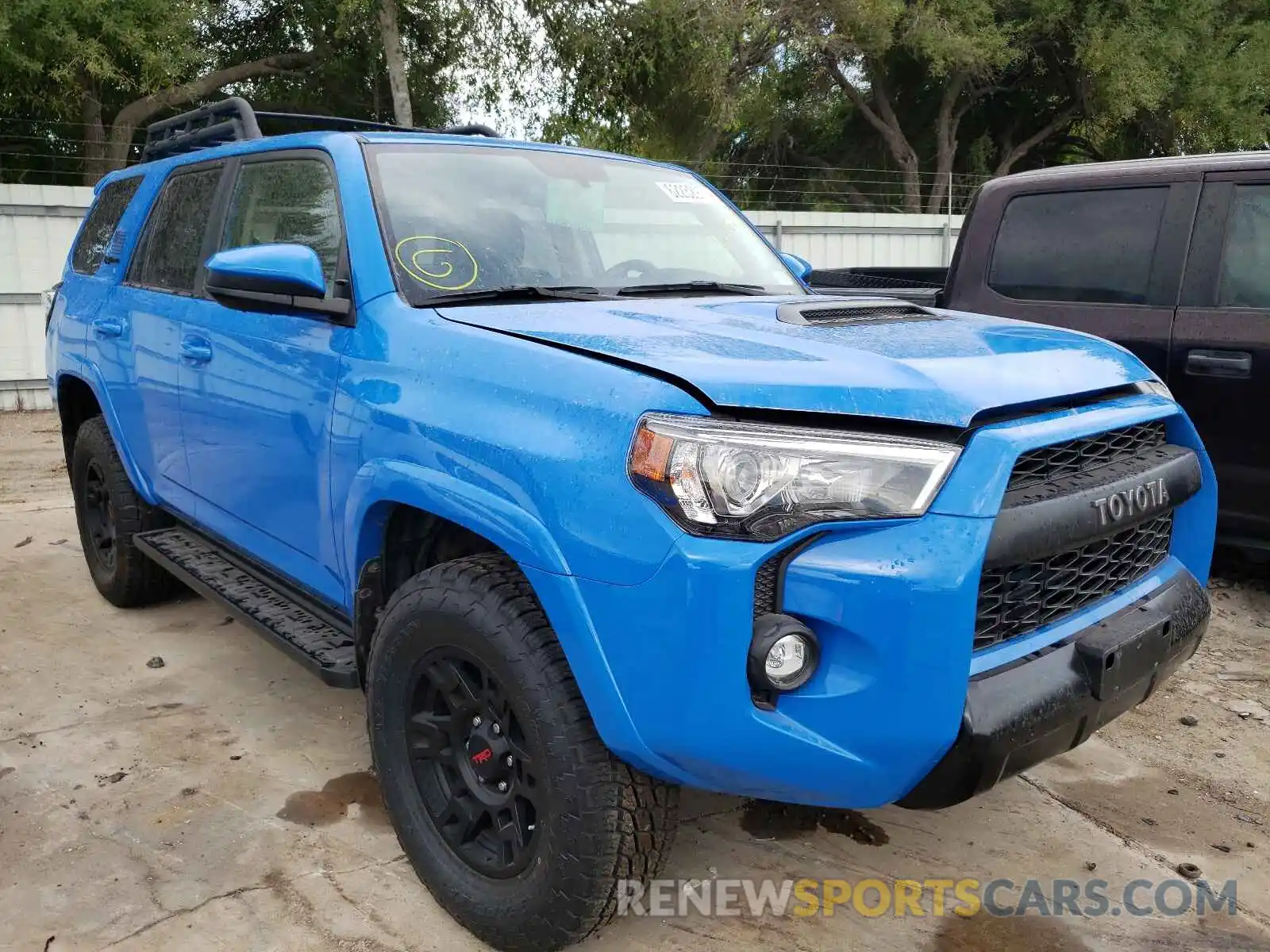 1 Фотография поврежденного автомобиля JTEBU5JR6K5624670 TOYOTA 4RUNNER 2019