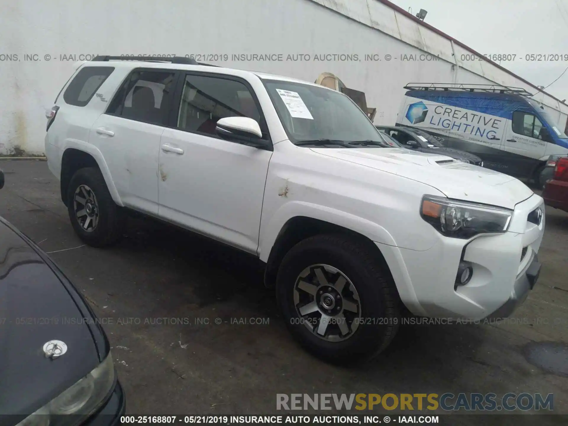 1 Photograph of a damaged car JTEBU5JR6K5626211 TOYOTA 4RUNNER 2019