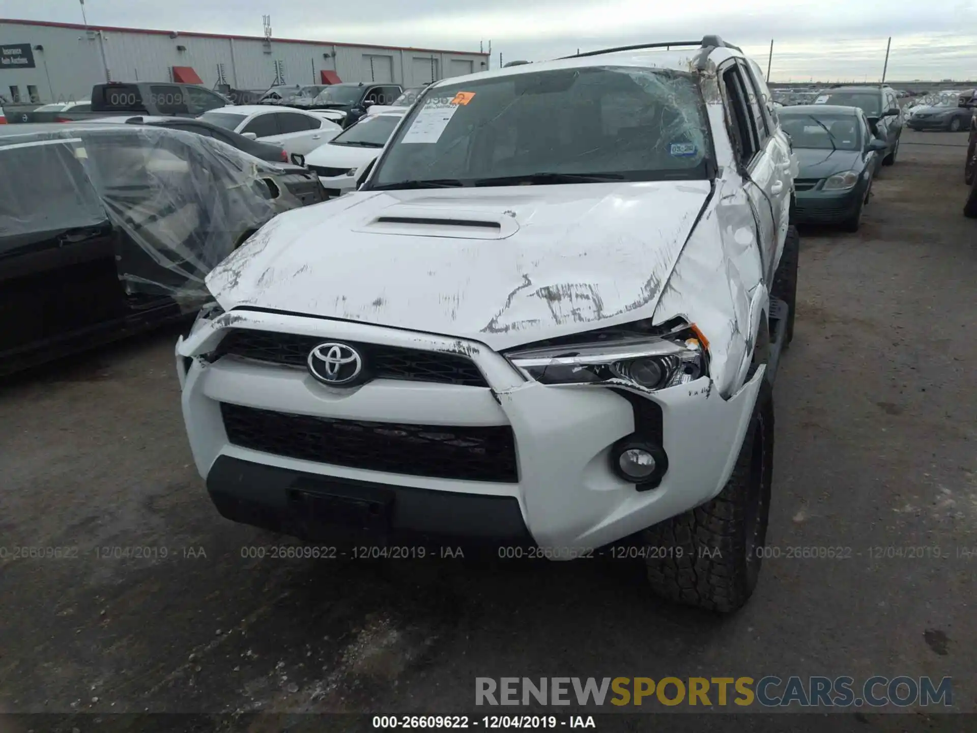 6 Фотография поврежденного автомобиля JTEBU5JR6K5627343 TOYOTA 4RUNNER 2019