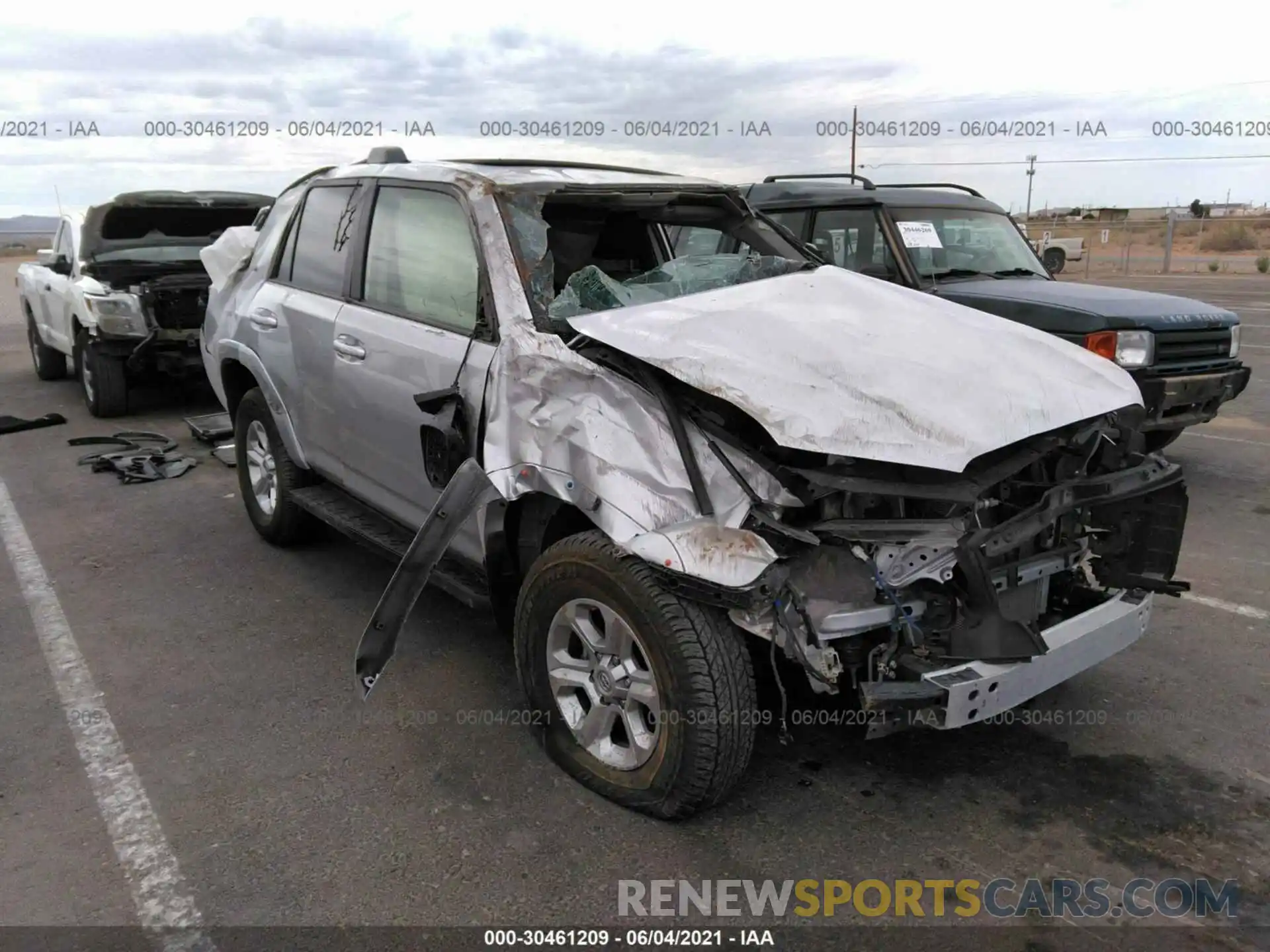 1 Photograph of a damaged car JTEBU5JR6K5631019 TOYOTA 4RUNNER 2019