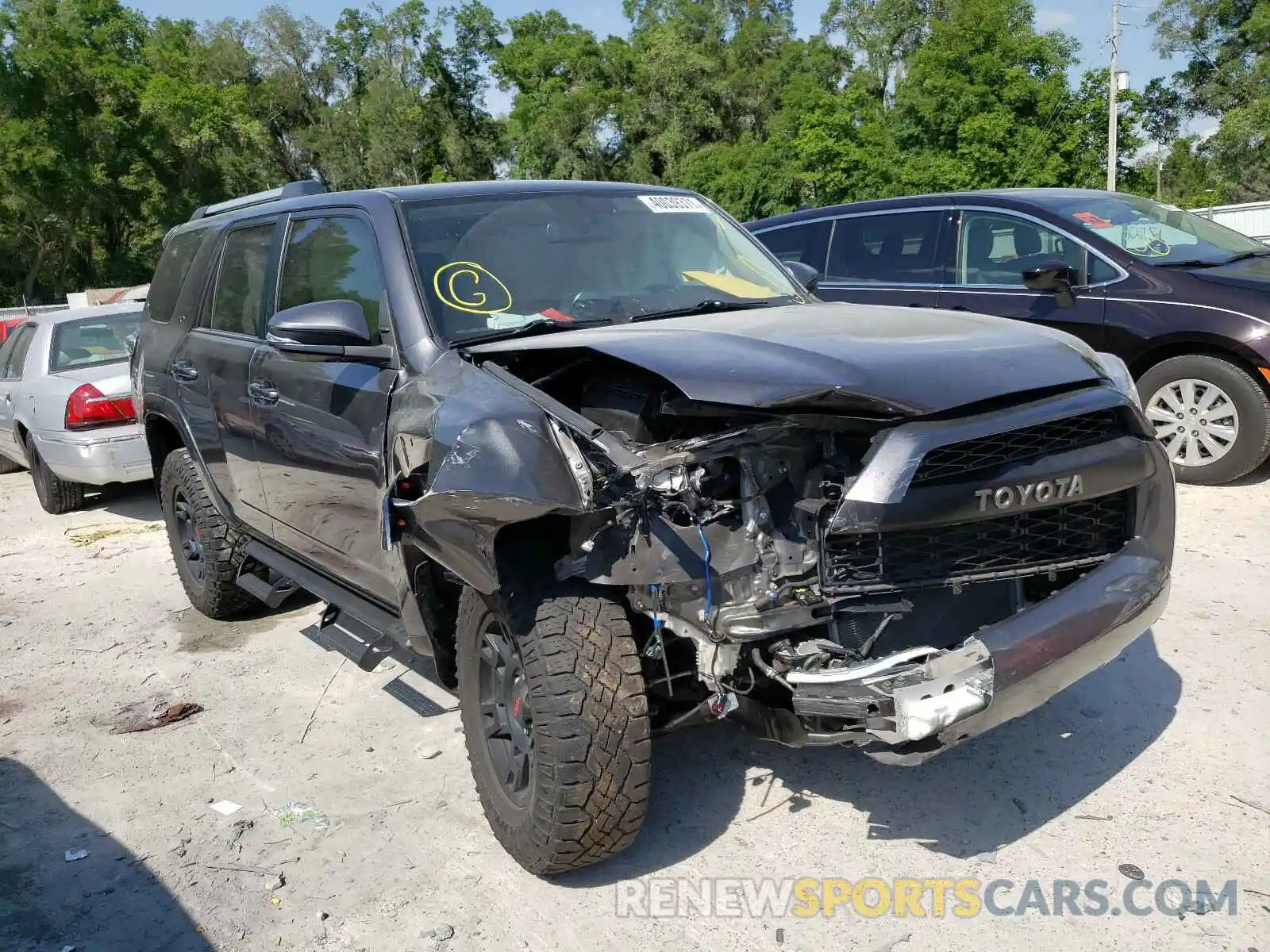 1 Photograph of a damaged car JTEBU5JR6K5632526 TOYOTA 4RUNNER 2019