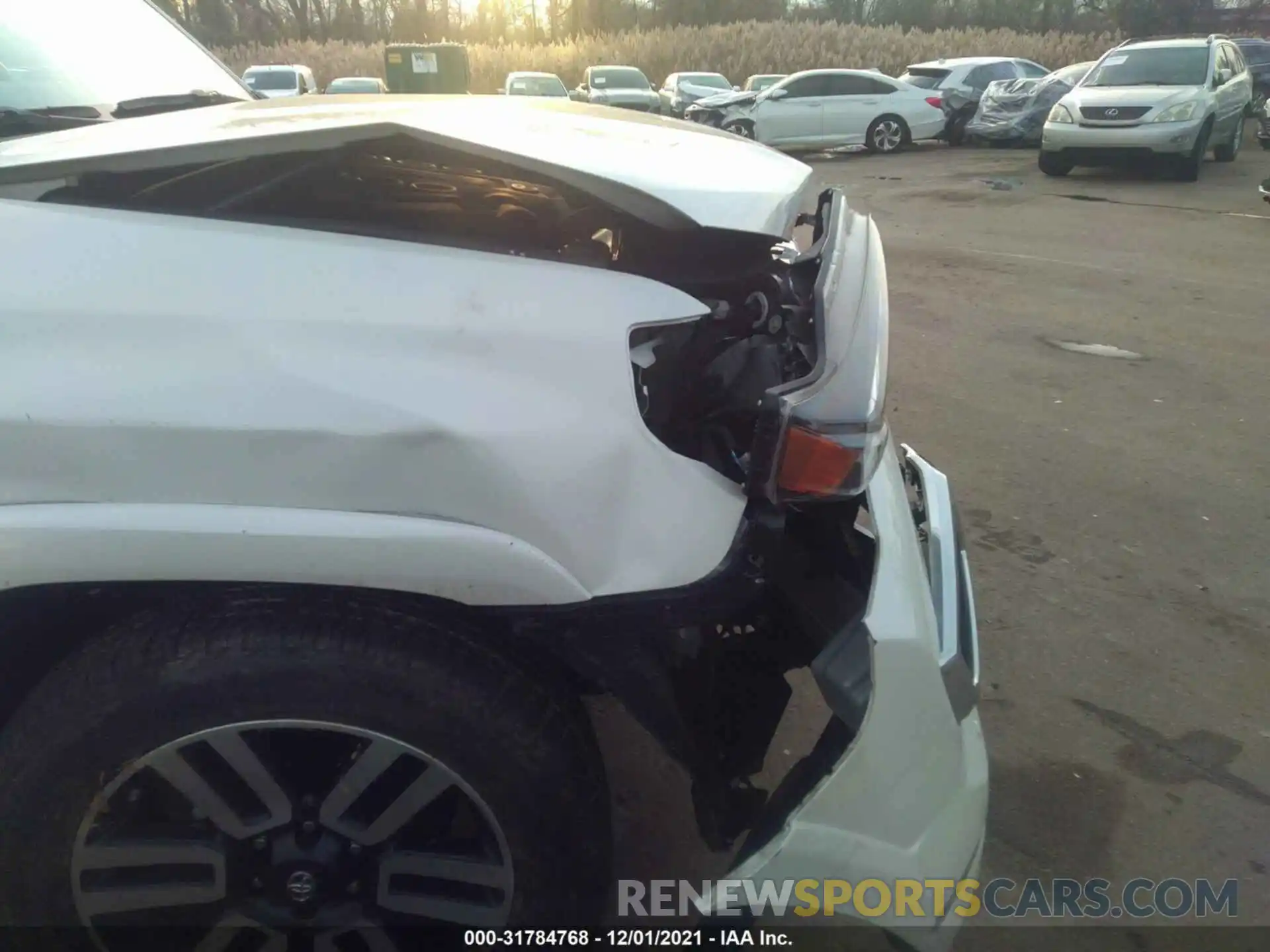 6 Photograph of a damaged car JTEBU5JR6K5634986 TOYOTA 4RUNNER 2019