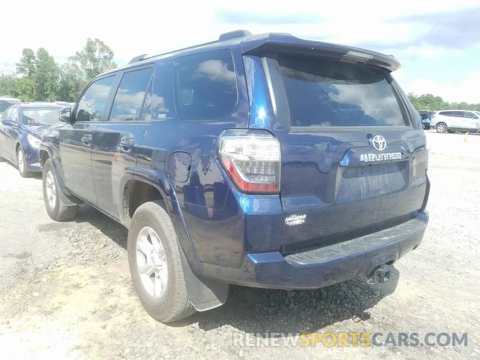 3 Фотография поврежденного автомобиля JTEBU5JR6K5636267 TOYOTA 4RUNNER 2019