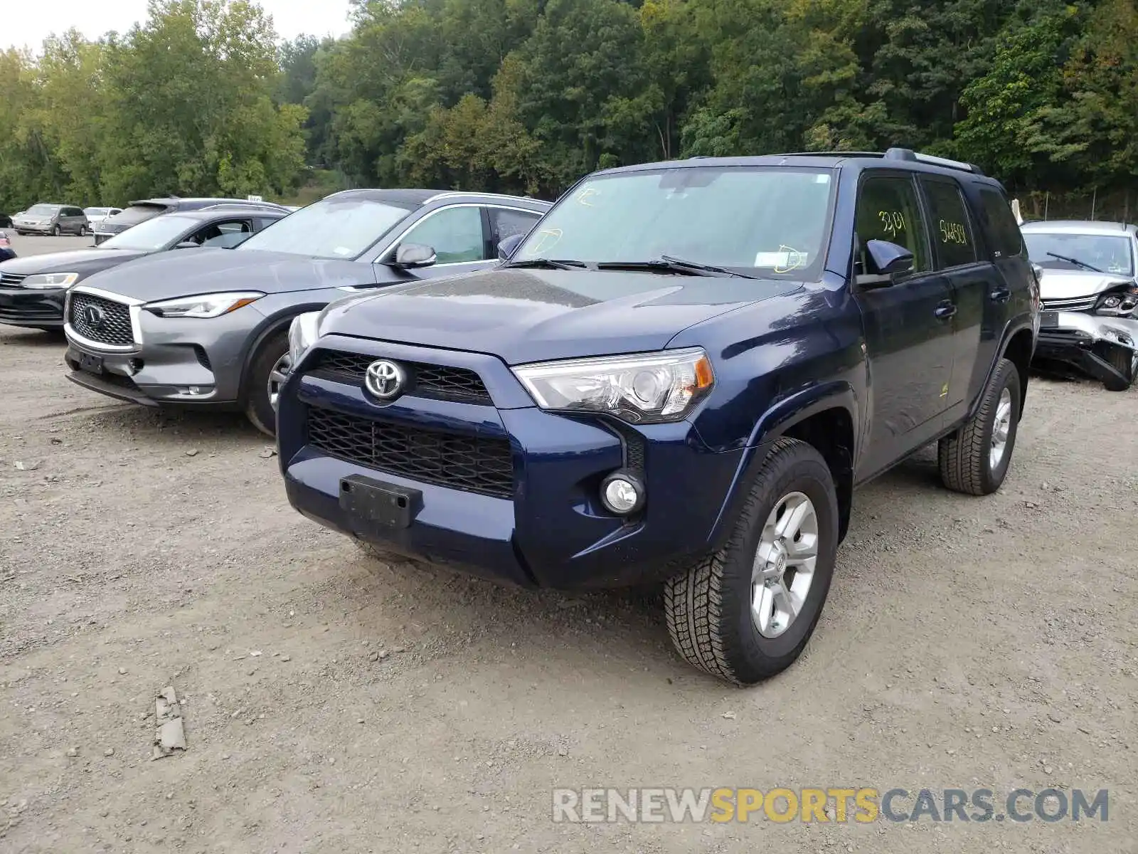 2 Photograph of a damaged car JTEBU5JR6K5637838 TOYOTA 4RUNNER 2019