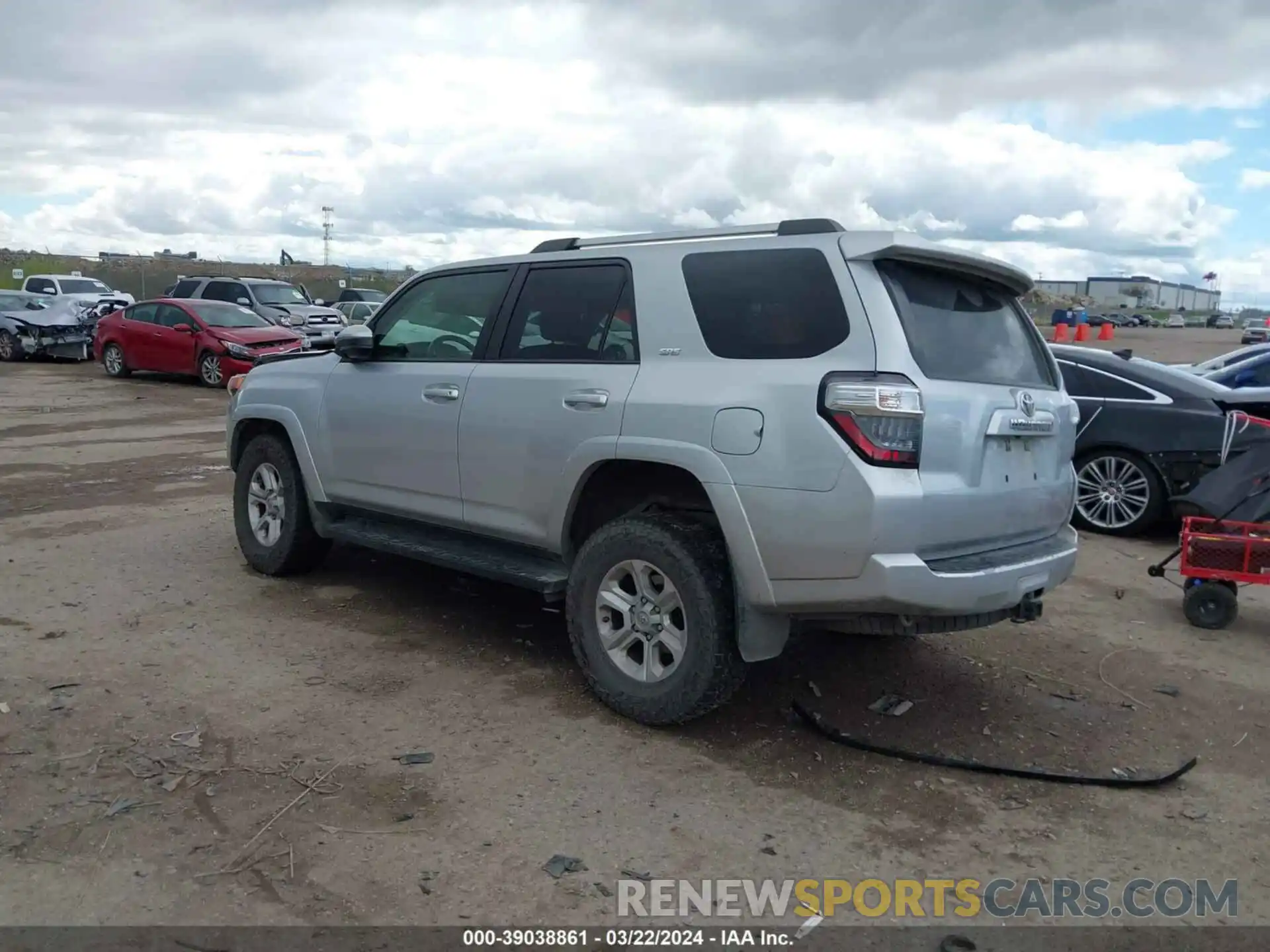 3 Photograph of a damaged car JTEBU5JR6K5640383 TOYOTA 4RUNNER 2019