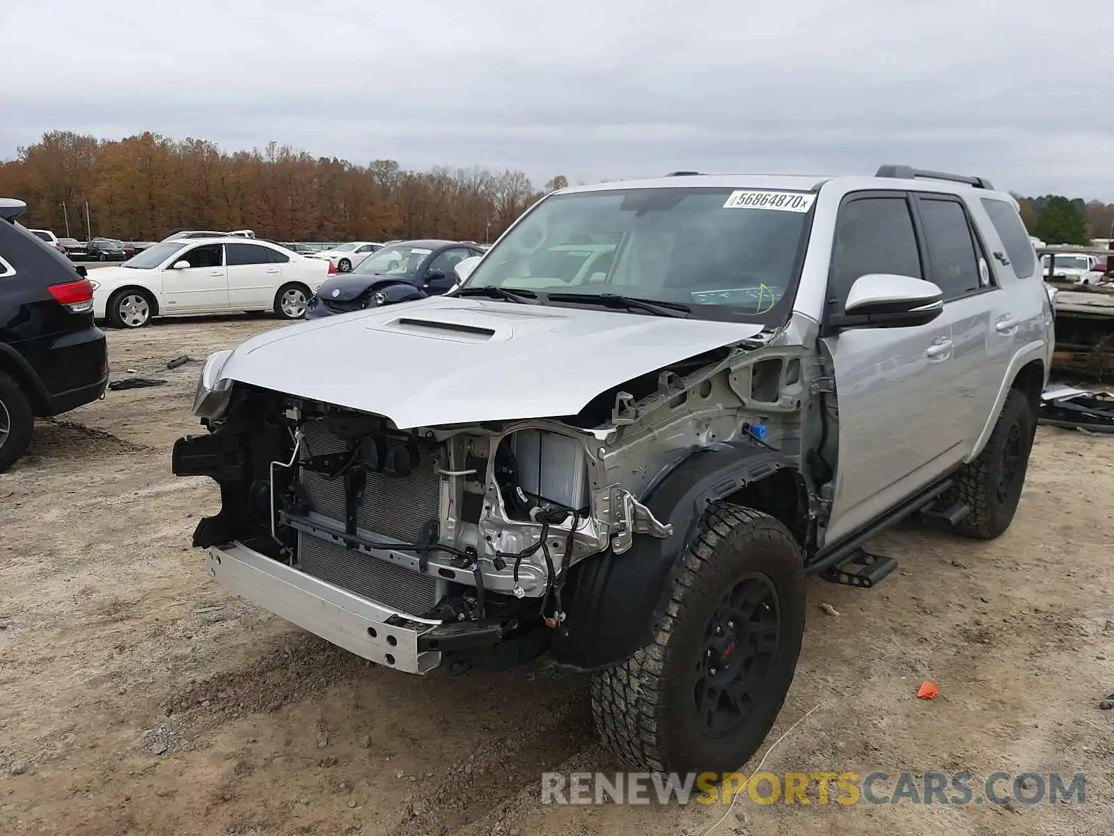 2 Photograph of a damaged car JTEBU5JR6K5643090 TOYOTA 4RUNNER 2019