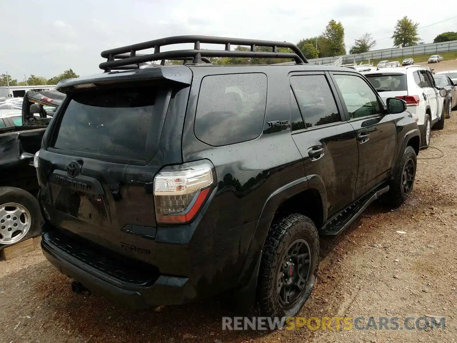 4 Фотография поврежденного автомобиля JTEBU5JR6K5646314 TOYOTA 4RUNNER 2019