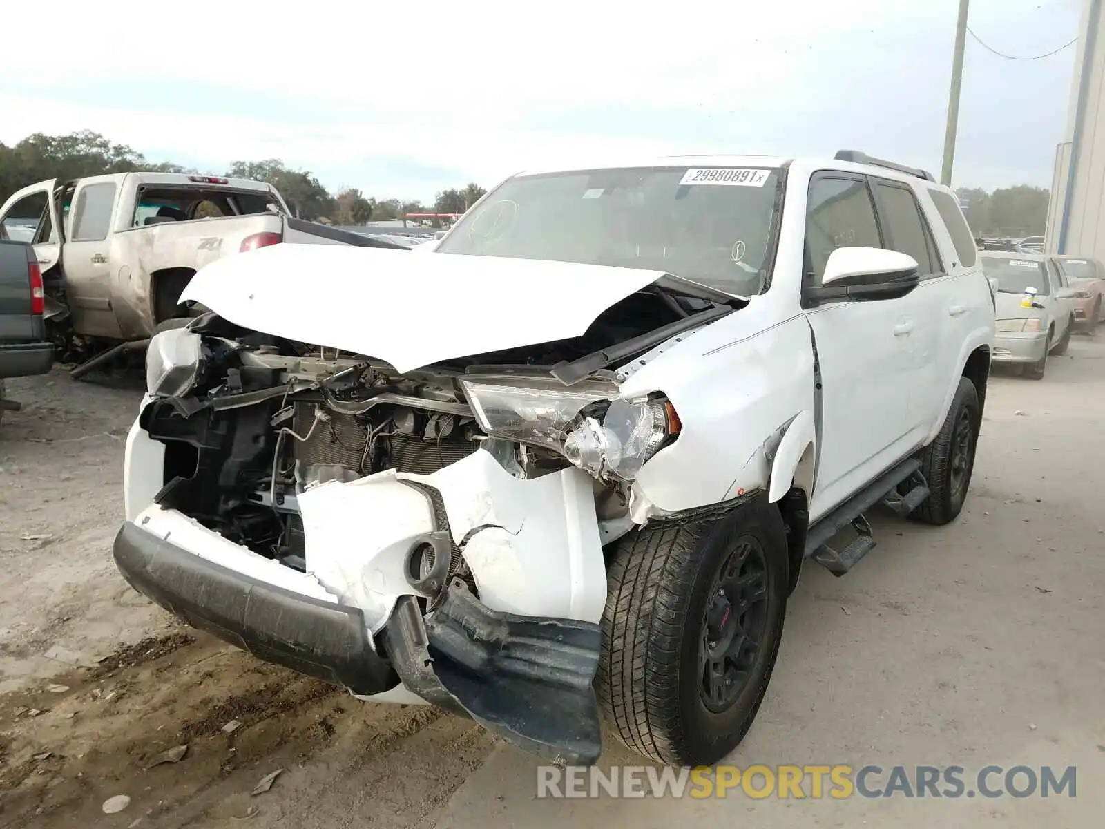 2 Photograph of a damaged car JTEBU5JR6K5649794 TOYOTA 4RUNNER 2019