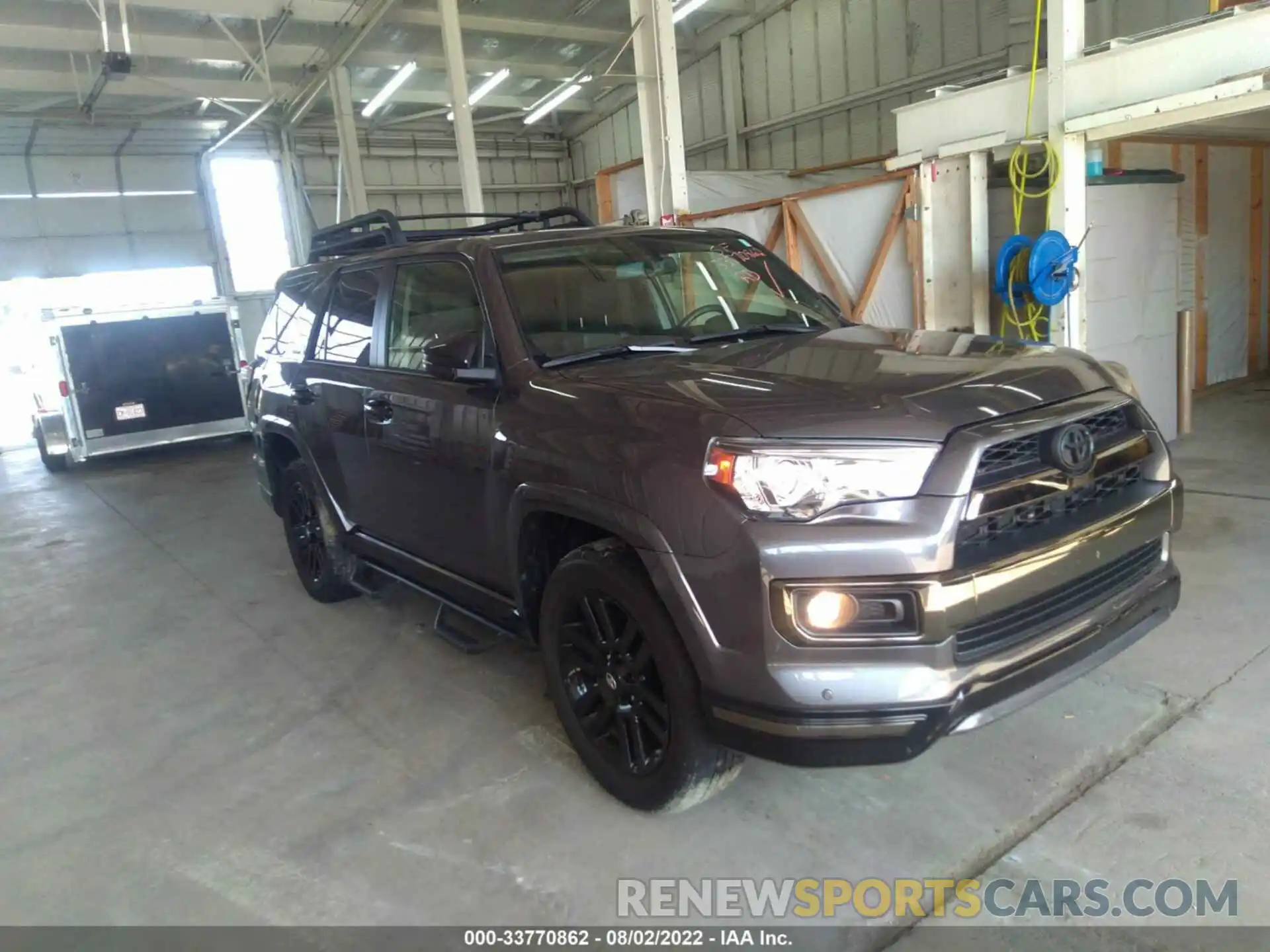 1 Фотография поврежденного автомобиля JTEBU5JR6K5652050 TOYOTA 4RUNNER 2019