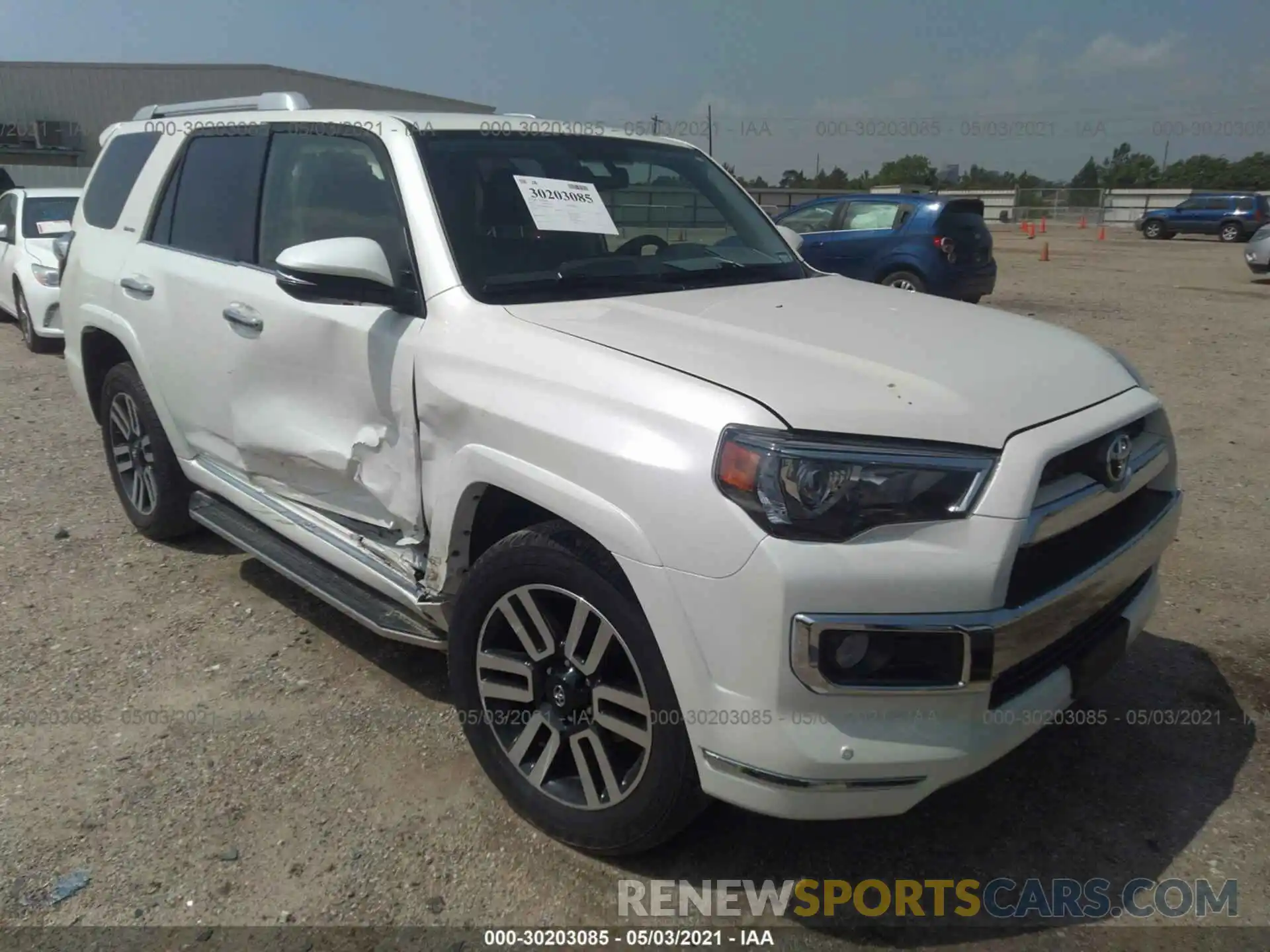 1 Photograph of a damaged car JTEBU5JR6K5652887 TOYOTA 4RUNNER 2019