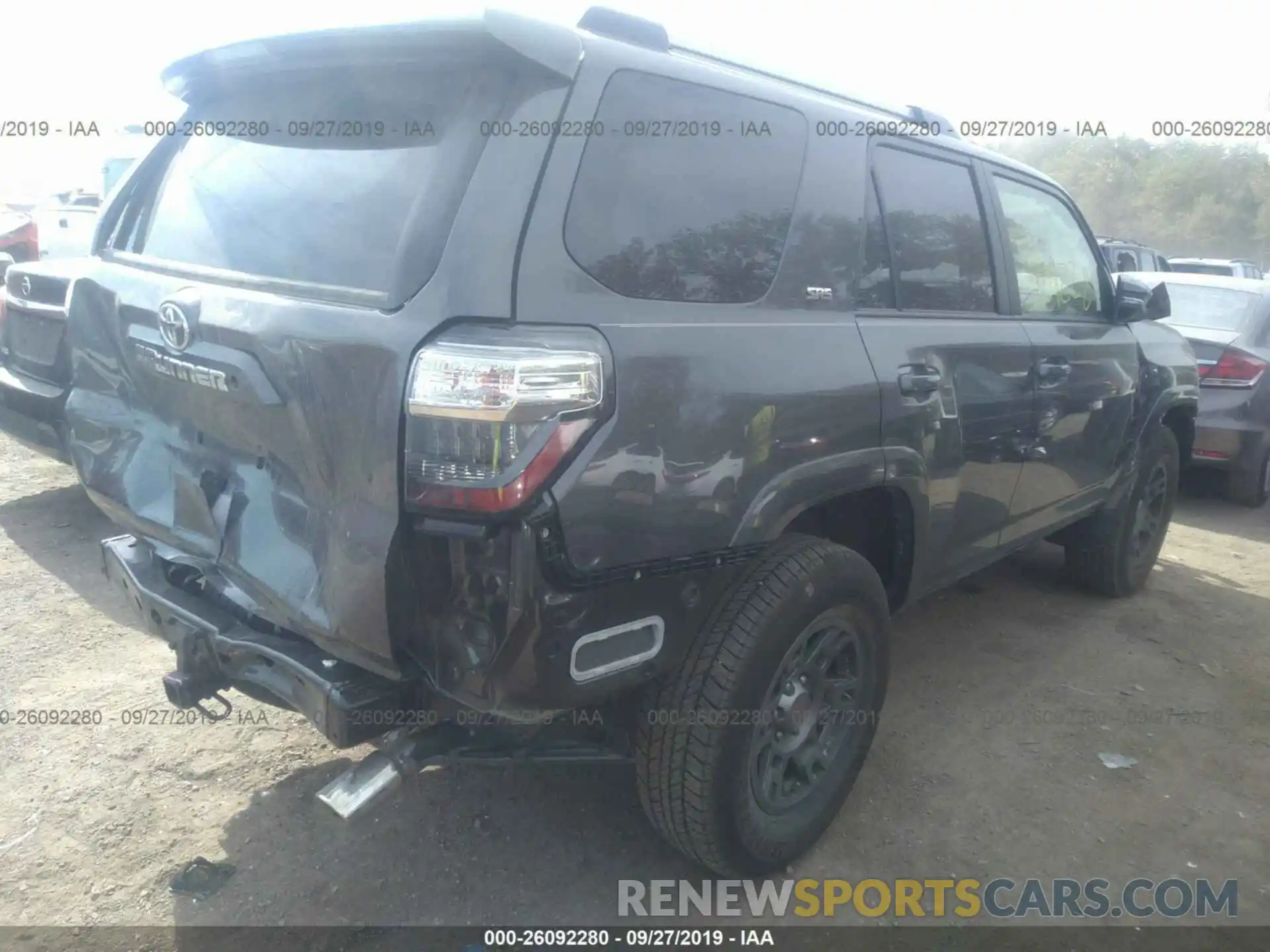 4 Photograph of a damaged car JTEBU5JR6K5654025 TOYOTA 4RUNNER 2019