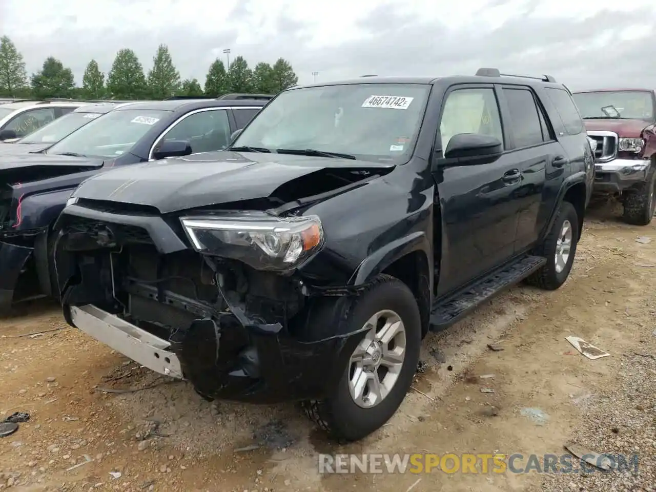 2 Photograph of a damaged car JTEBU5JR6K5658320 TOYOTA 4RUNNER 2019