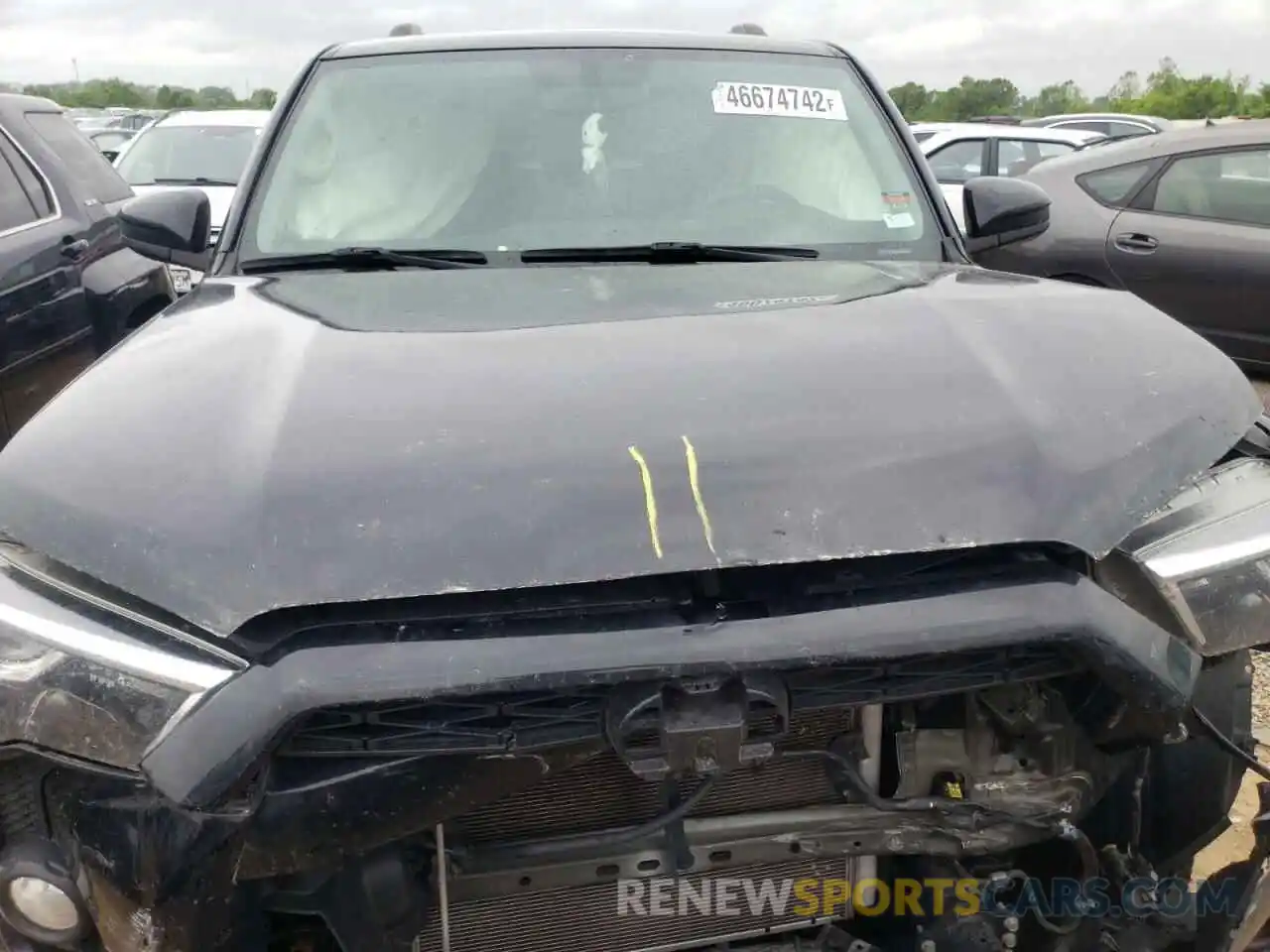 7 Photograph of a damaged car JTEBU5JR6K5658320 TOYOTA 4RUNNER 2019