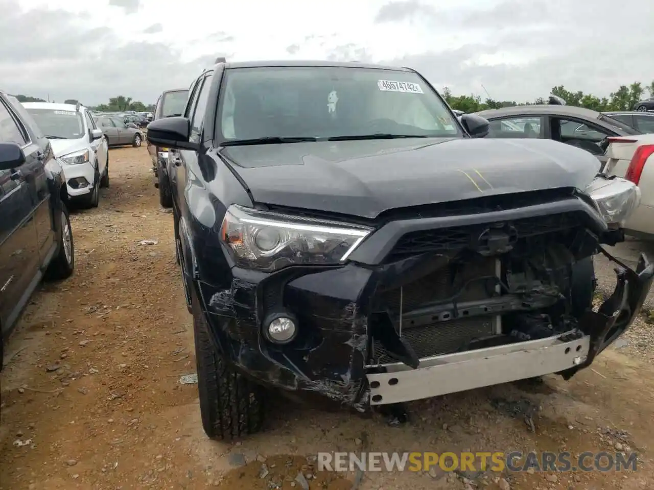 9 Photograph of a damaged car JTEBU5JR6K5658320 TOYOTA 4RUNNER 2019