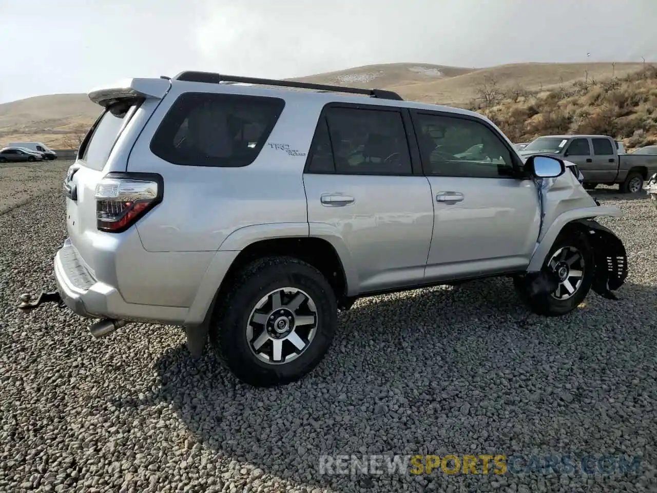 3 Фотография поврежденного автомобиля JTEBU5JR6K5658835 TOYOTA 4RUNNER 2019