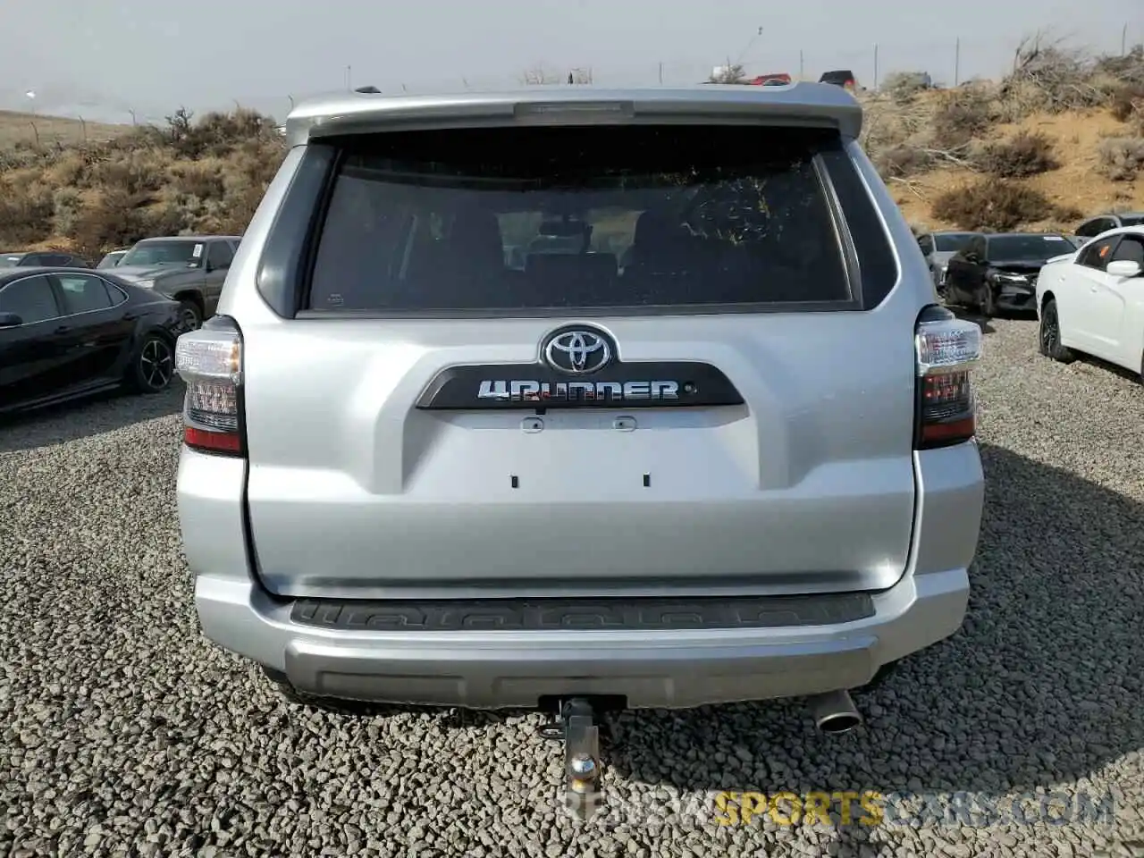 6 Photograph of a damaged car JTEBU5JR6K5658835 TOYOTA 4RUNNER 2019