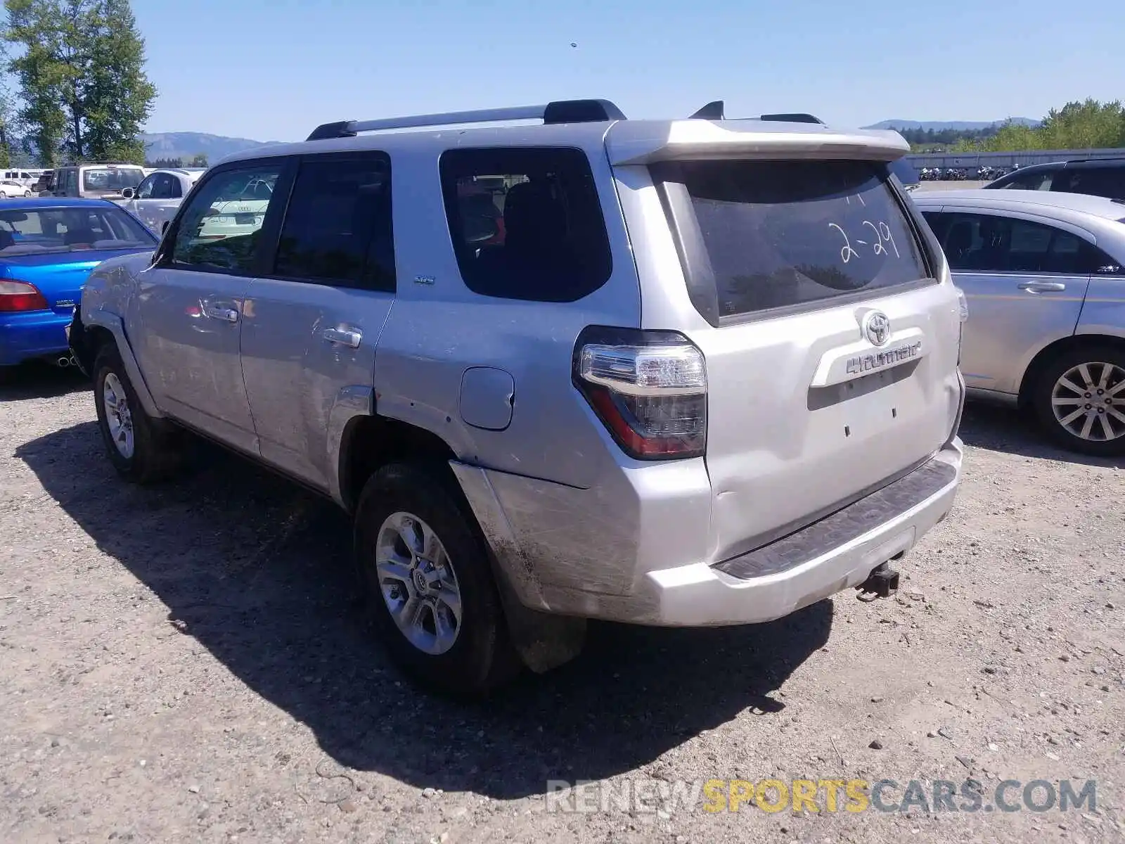 3 Photograph of a damaged car JTEBU5JR6K5660584 TOYOTA 4RUNNER 2019