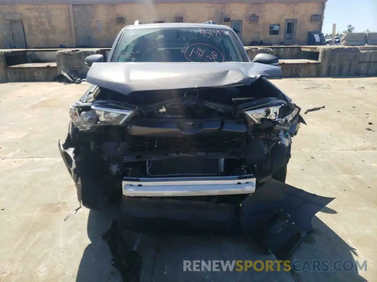 10 Photograph of a damaged car JTEBU5JR6K5662156 TOYOTA 4RUNNER 2019