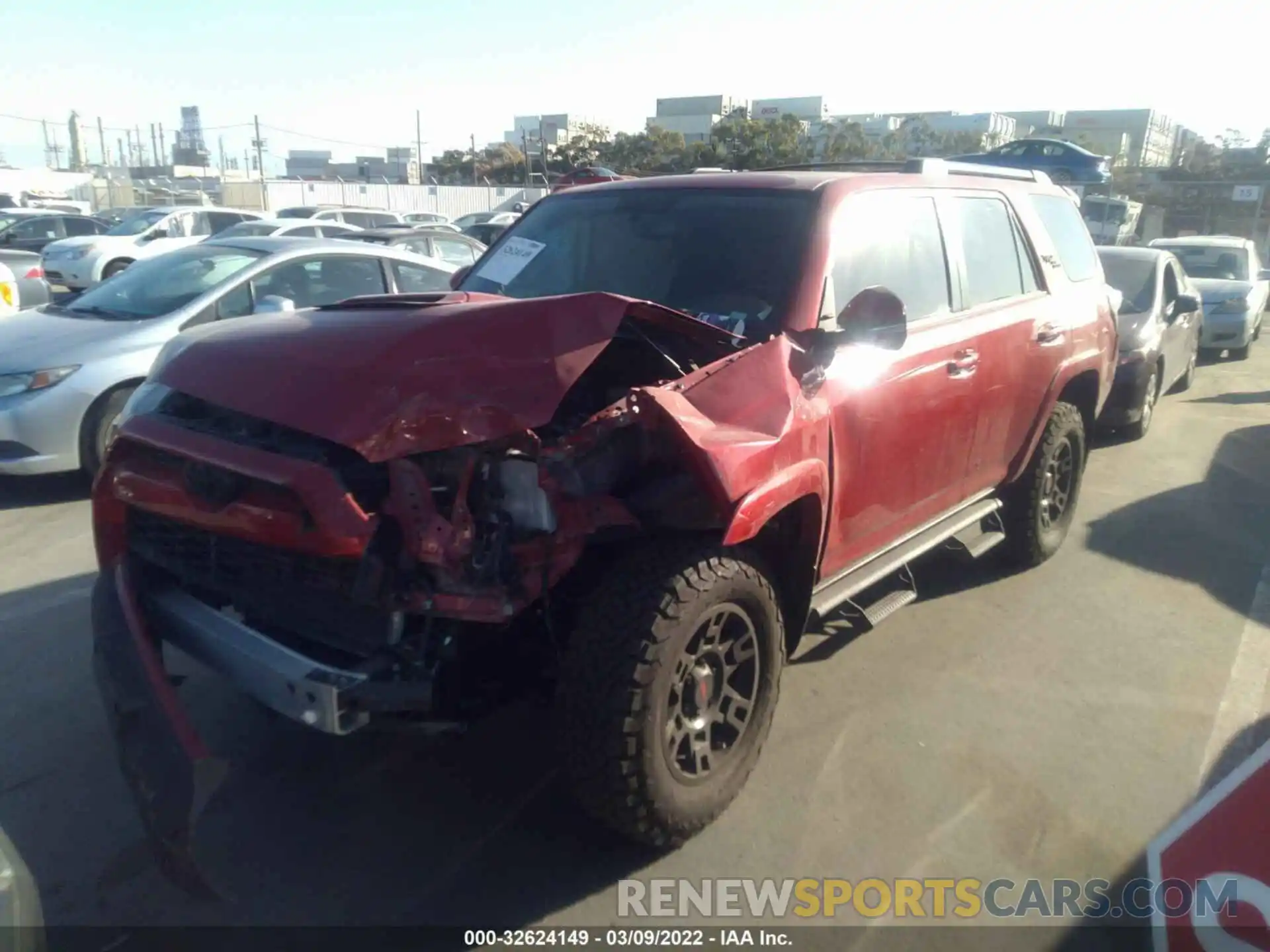 2 Photograph of a damaged car JTEBU5JR6K5675716 TOYOTA 4RUNNER 2019