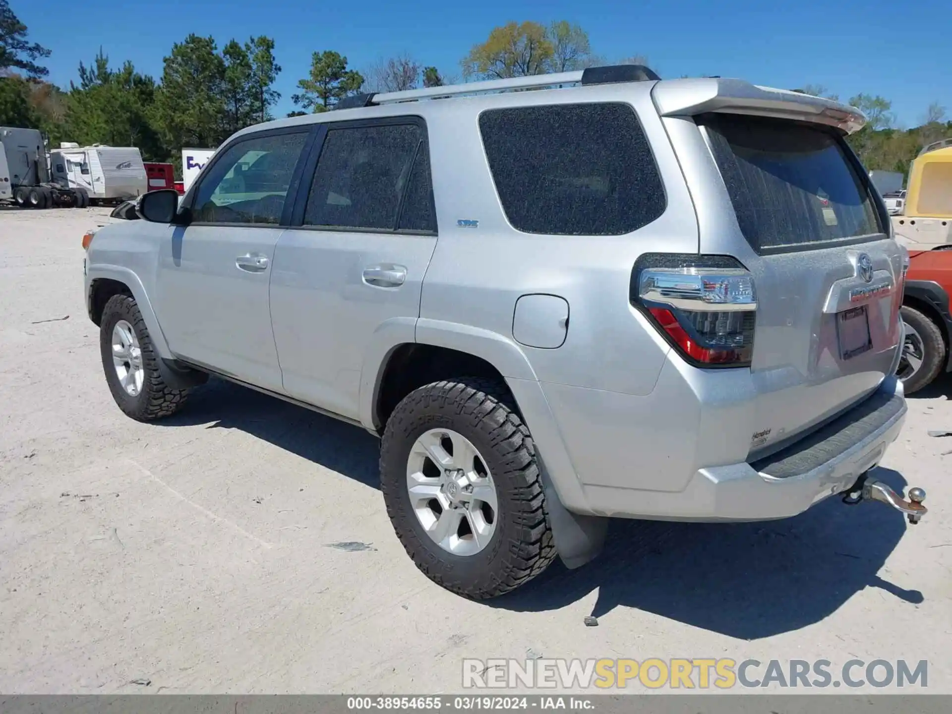 3 Photograph of a damaged car JTEBU5JR6K5681063 TOYOTA 4RUNNER 2019