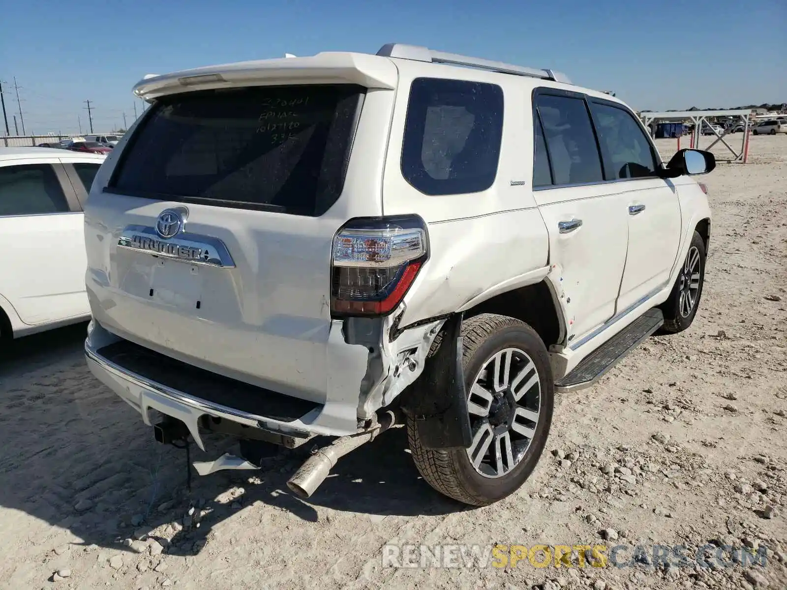 4 Фотография поврежденного автомобиля JTEBU5JR6K5687770 TOYOTA 4RUNNER 2019