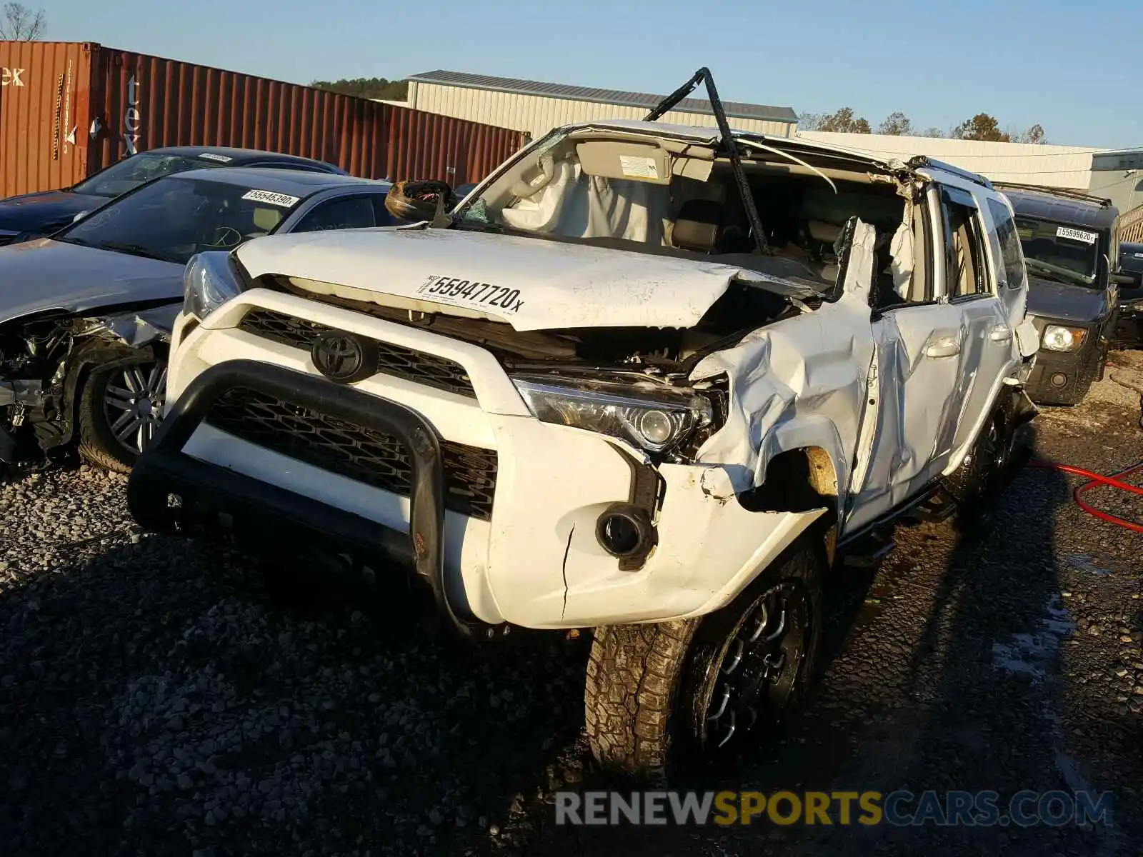 2 Photograph of a damaged car JTEBU5JR6K5688031 TOYOTA 4RUNNER 2019