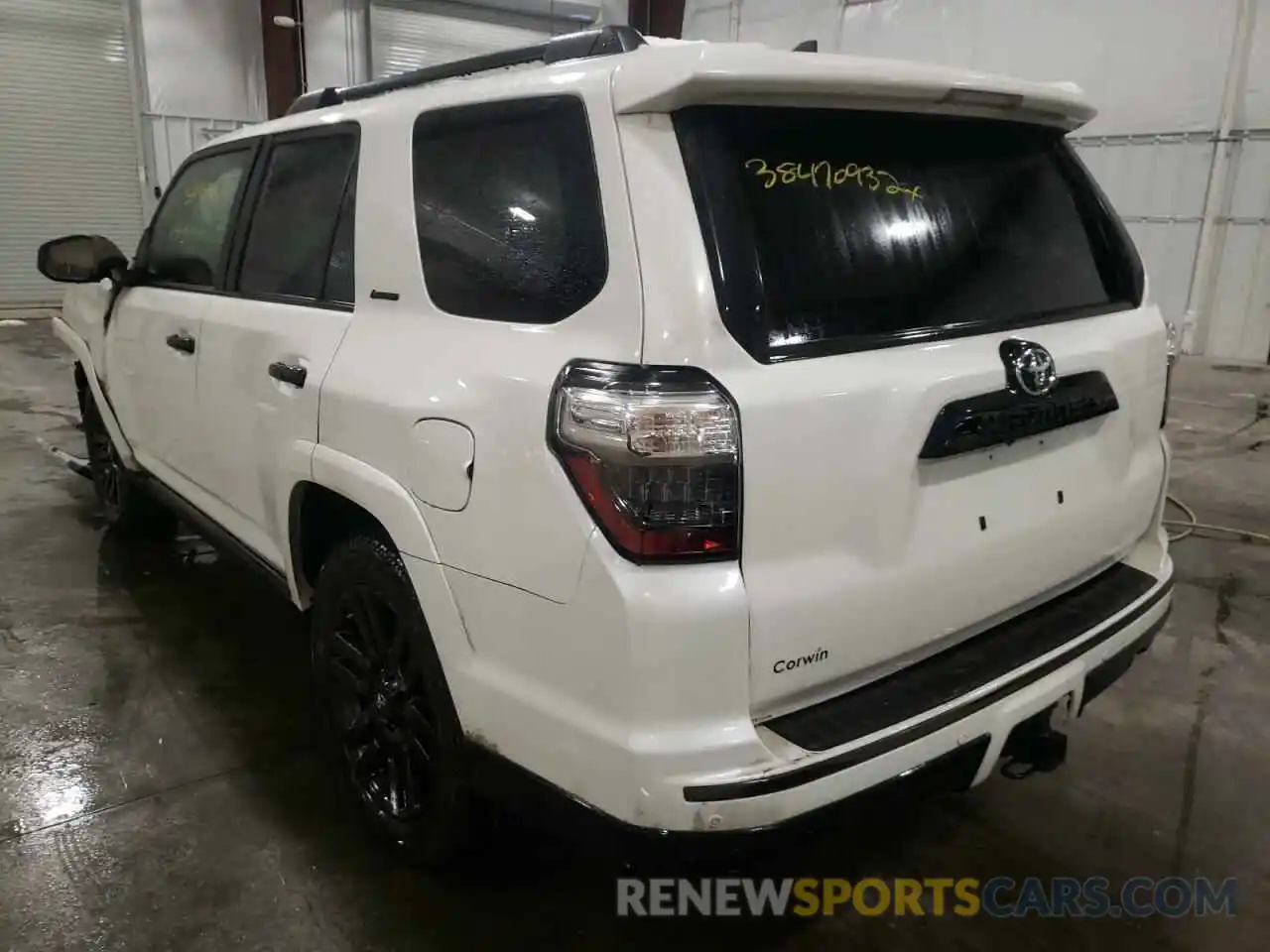 3 Фотография поврежденного автомобиля JTEBU5JR6K5691995 TOYOTA 4RUNNER 2019