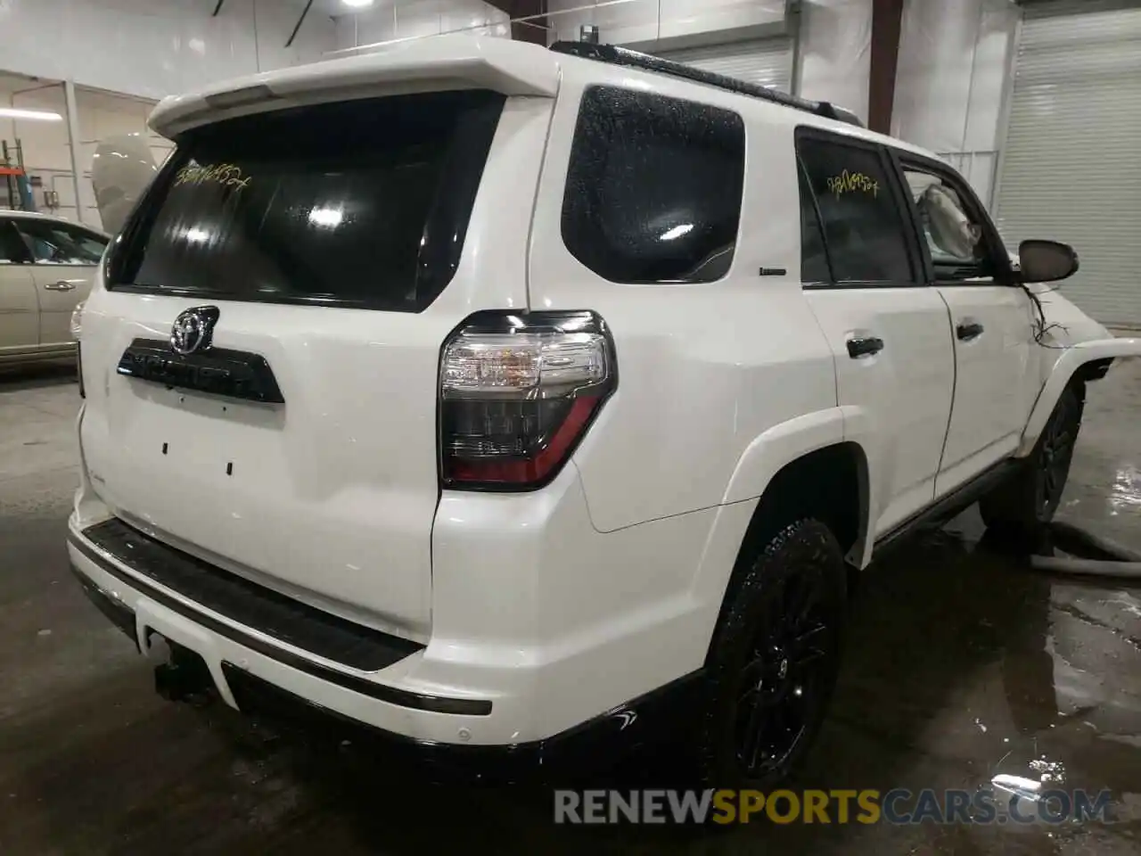 4 Фотография поврежденного автомобиля JTEBU5JR6K5691995 TOYOTA 4RUNNER 2019