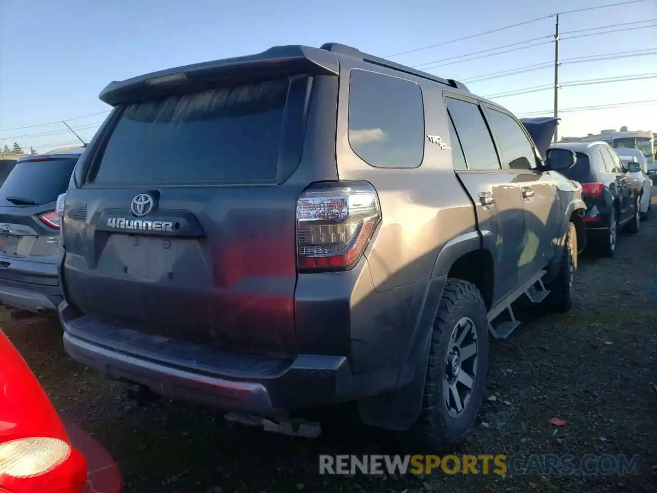 4 Фотография поврежденного автомобиля JTEBU5JR6K5692631 TOYOTA 4RUNNER 2019