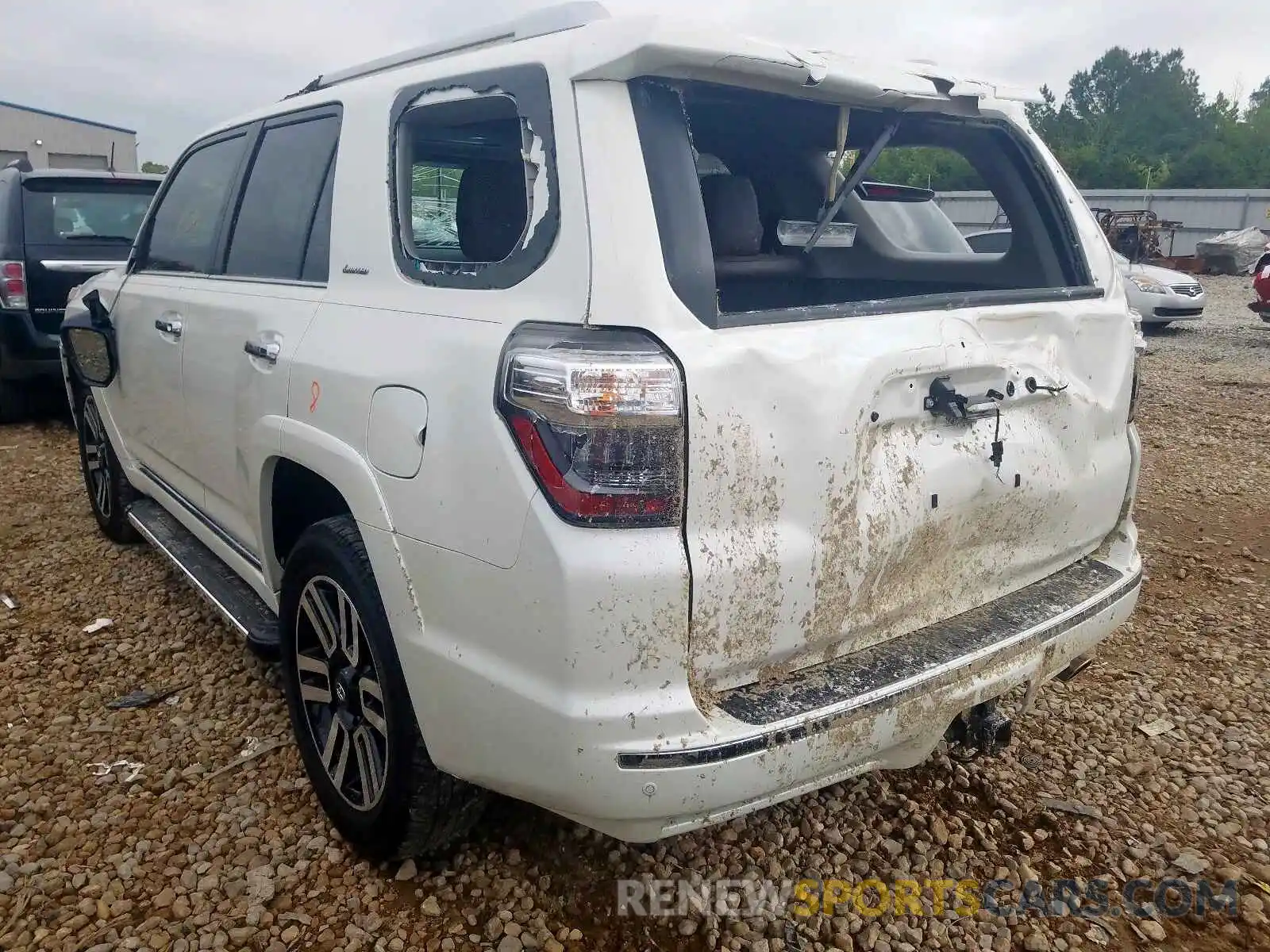 3 Photograph of a damaged car JTEBU5JR6K5696629 TOYOTA 4RUNNER 2019