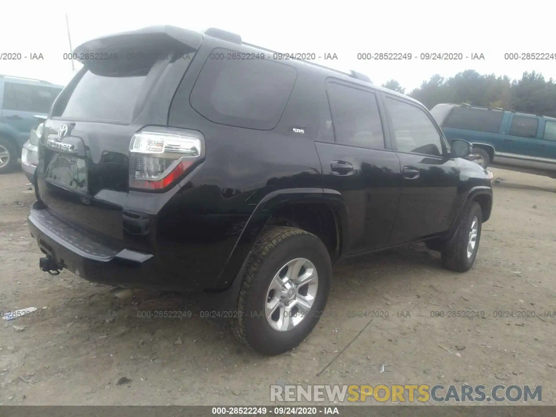 4 Фотография поврежденного автомобиля JTEBU5JR6K5699191 TOYOTA 4RUNNER 2019