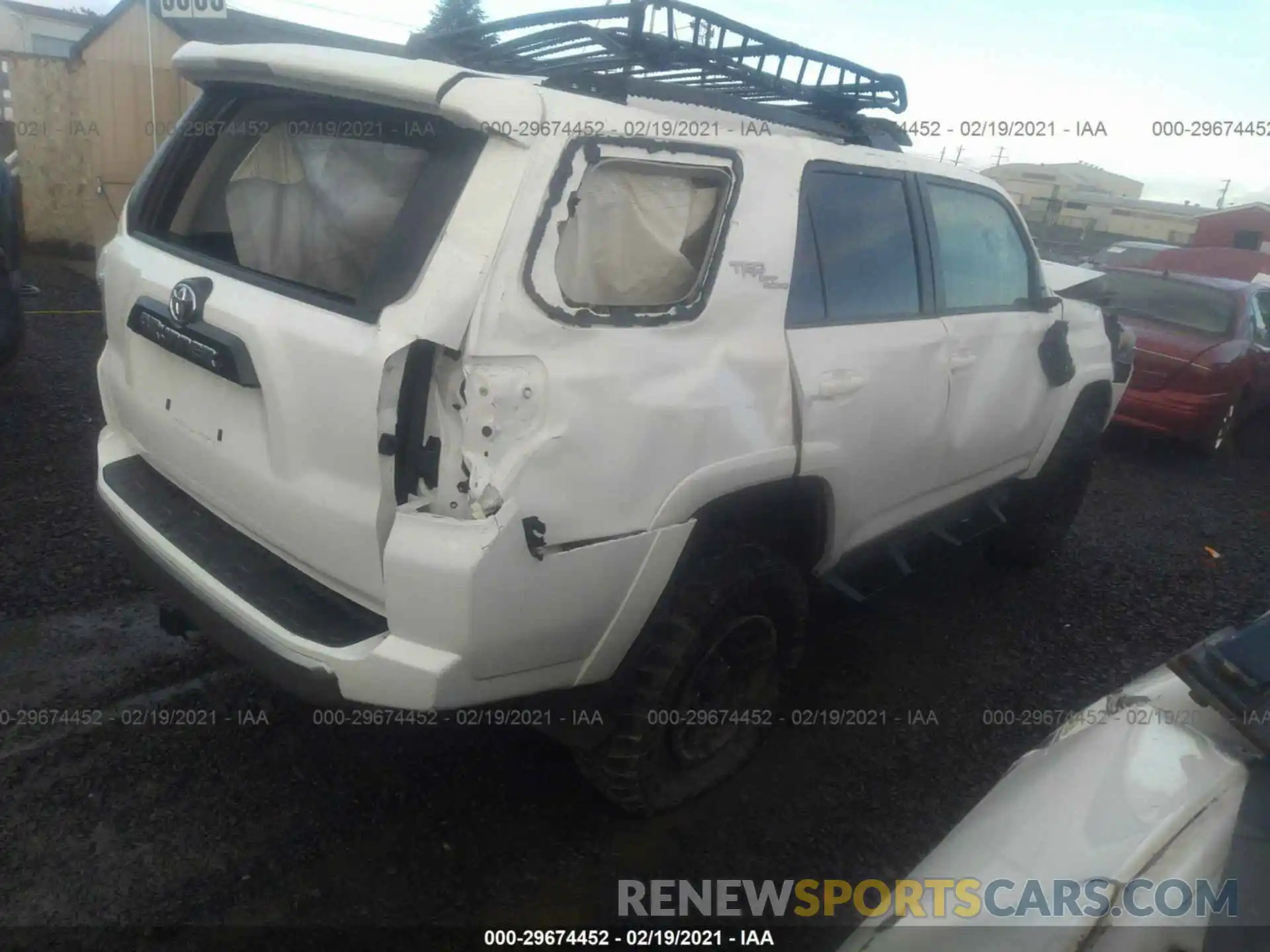 4 Photograph of a damaged car JTEBU5JR6K5700422 TOYOTA 4RUNNER 2019