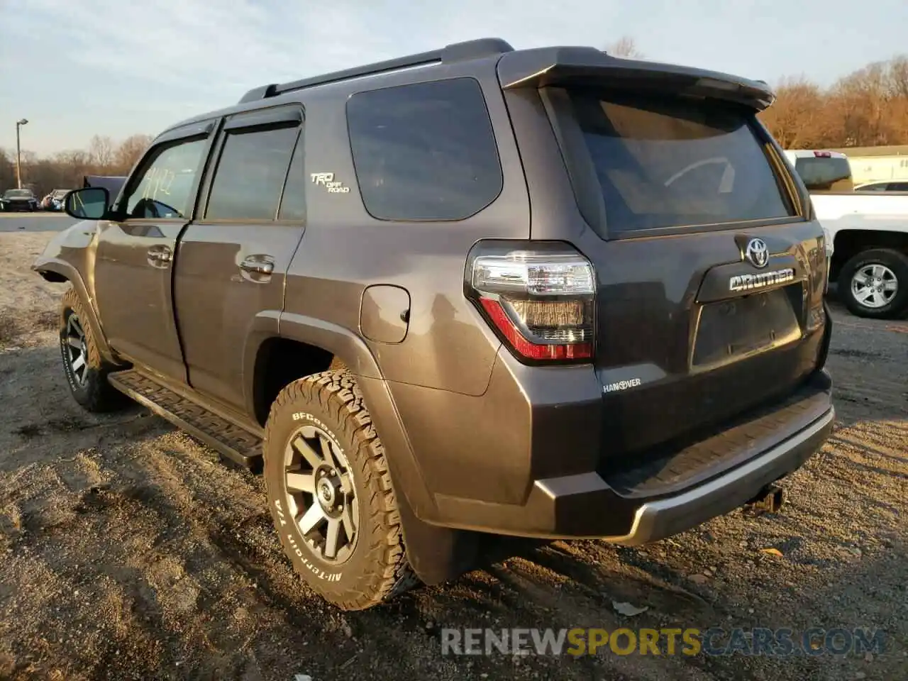 3 Photograph of a damaged car JTEBU5JR6K5702719 TOYOTA 4RUNNER 2019