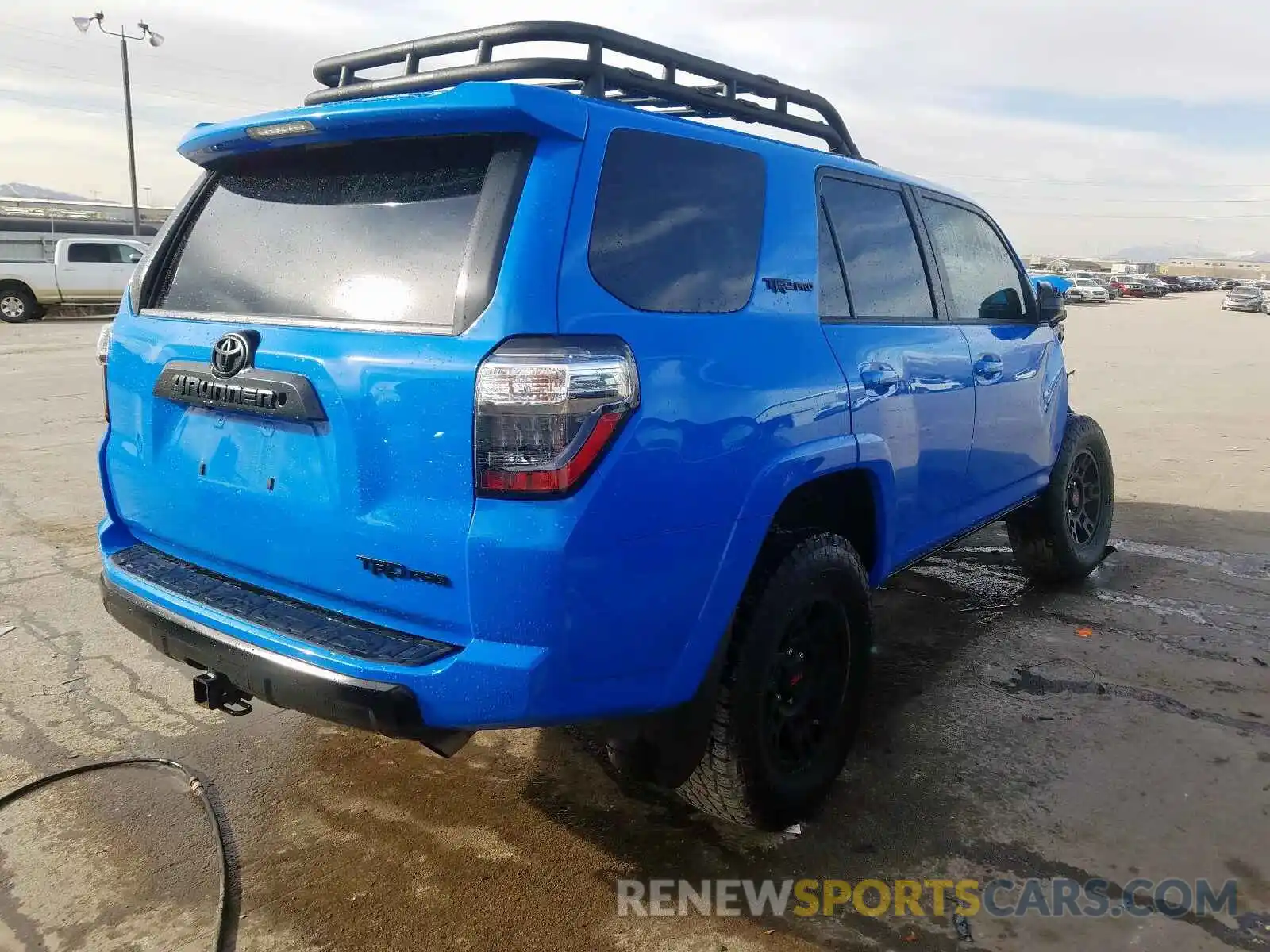 4 Фотография поврежденного автомобиля JTEBU5JR6K5704180 TOYOTA 4RUNNER 2019