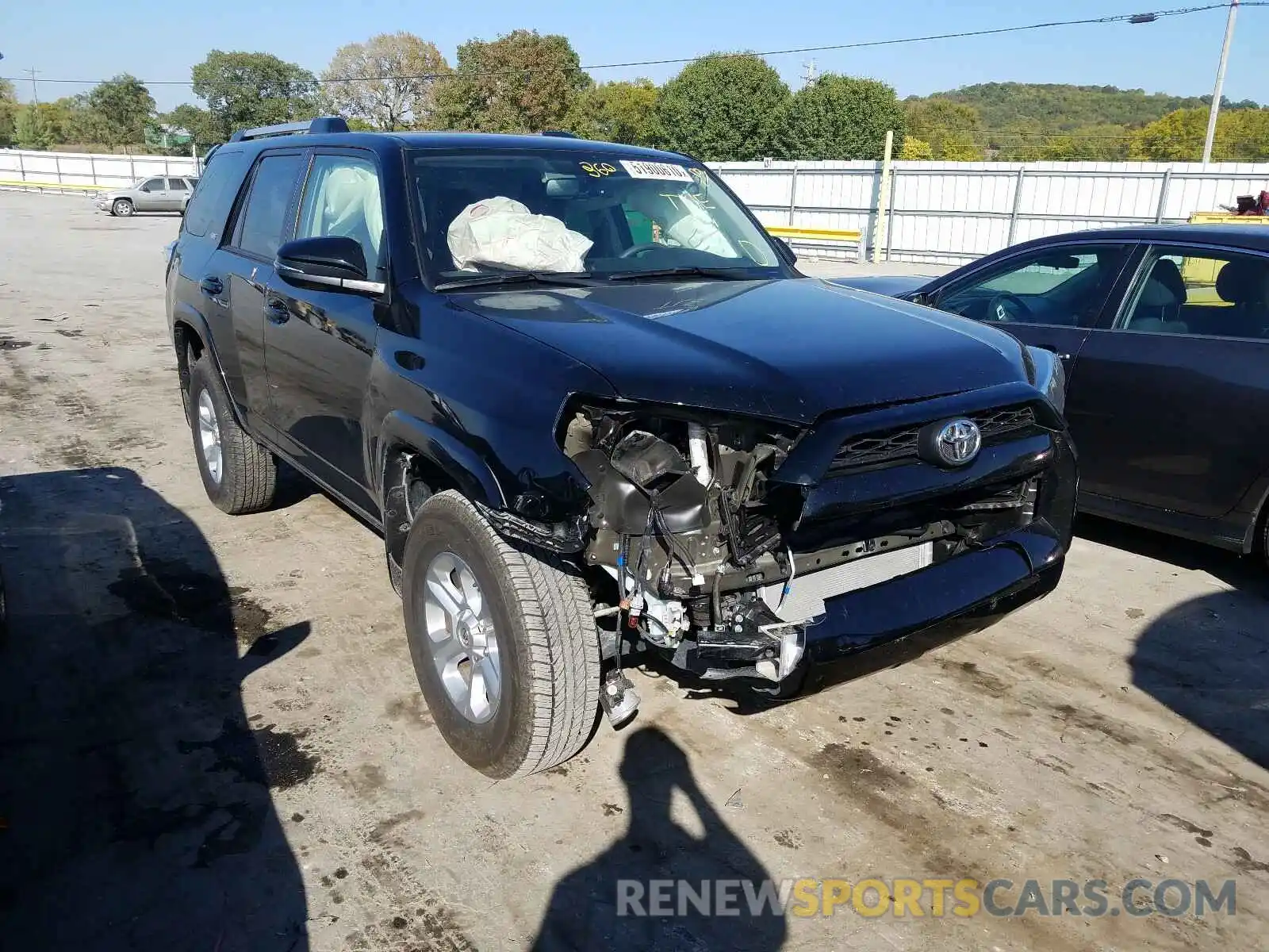 1 Photograph of a damaged car JTEBU5JR6K5704986 TOYOTA 4RUNNER 2019