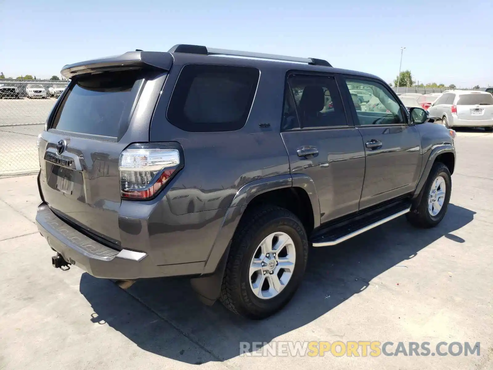 4 Фотография поврежденного автомобиля JTEBU5JR6K5705278 TOYOTA 4RUNNER 2019