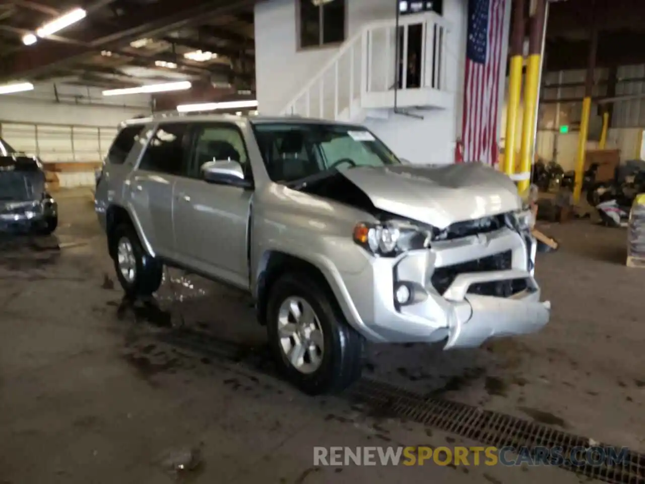 1 Photograph of a damaged car JTEBU5JR6K5715440 TOYOTA 4RUNNER 2019