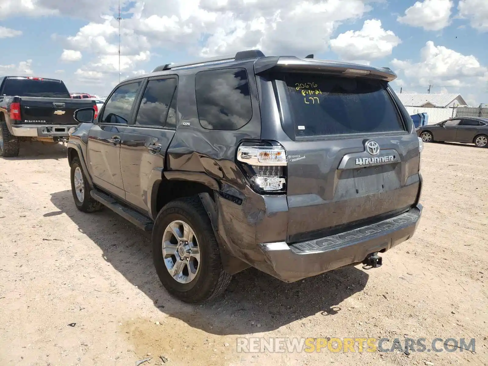 3 Фотография поврежденного автомобиля JTEBU5JR6K5723392 TOYOTA 4RUNNER 2019