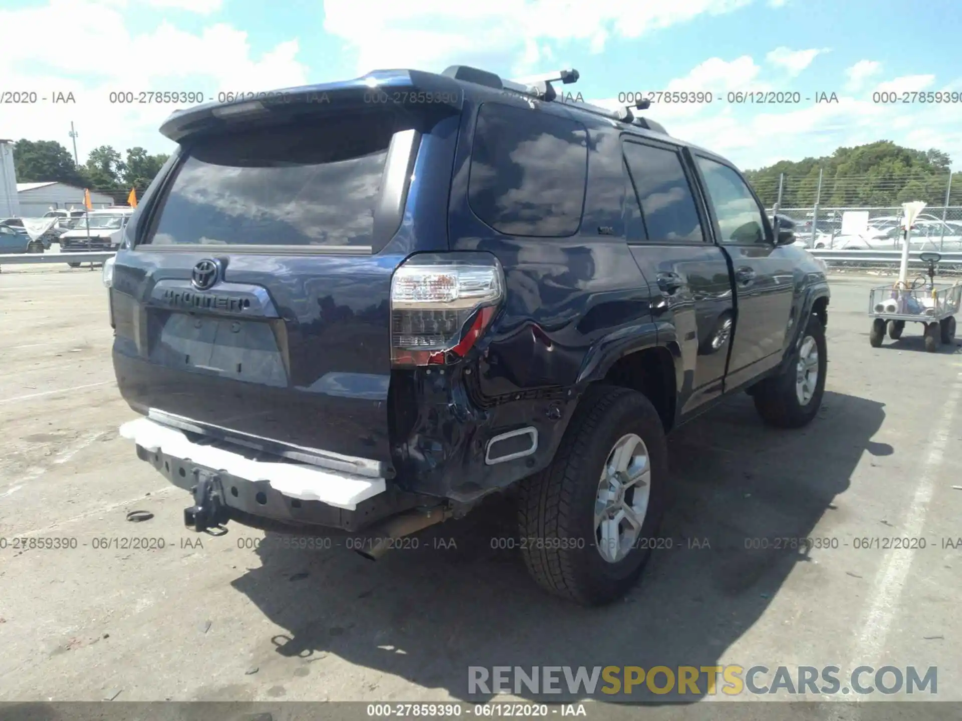 4 Фотография поврежденного автомобиля JTEBU5JR6K5725949 TOYOTA 4RUNNER 2019