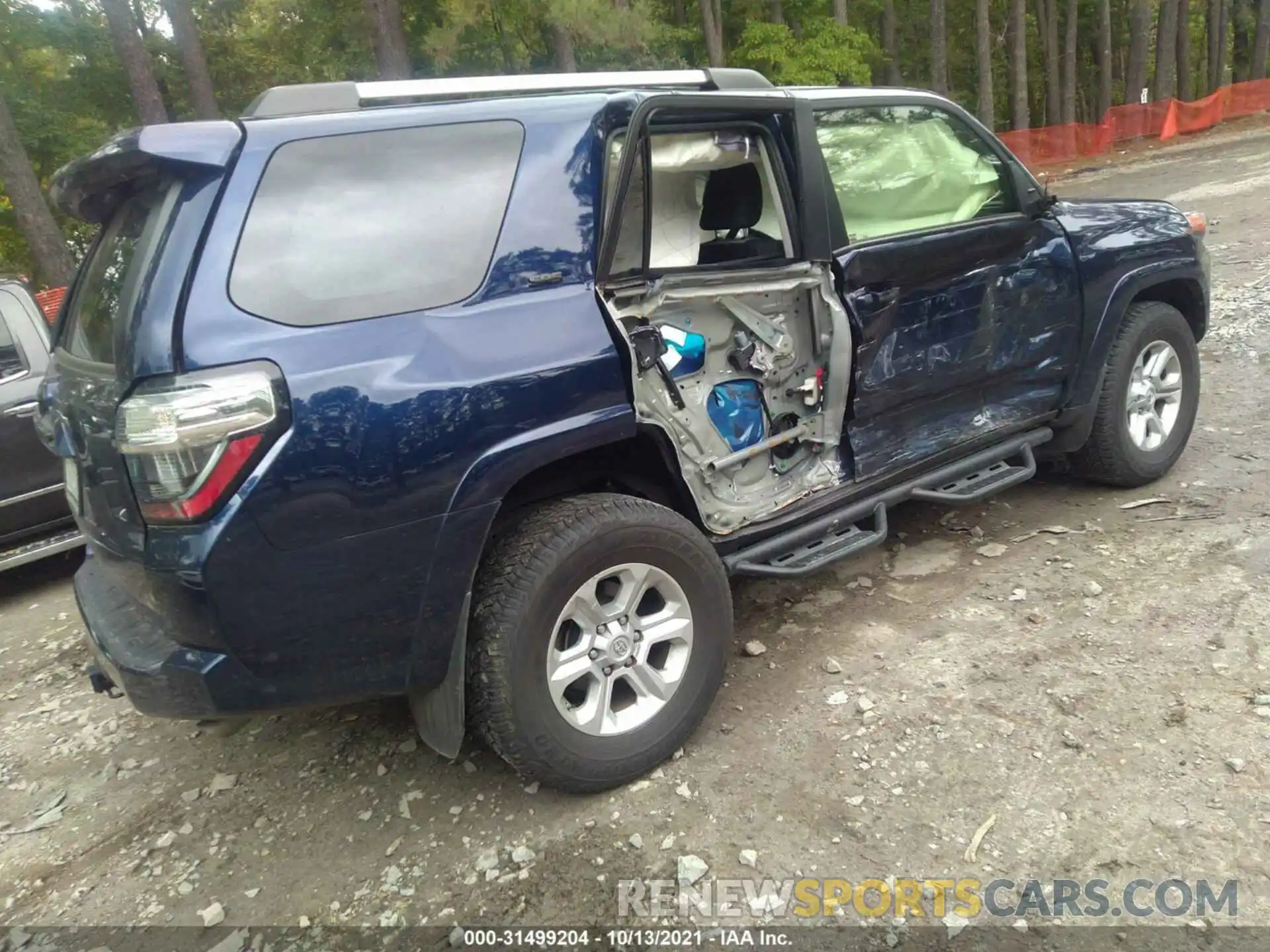 4 Фотография поврежденного автомобиля JTEBU5JR6K5727930 TOYOTA 4RUNNER 2019