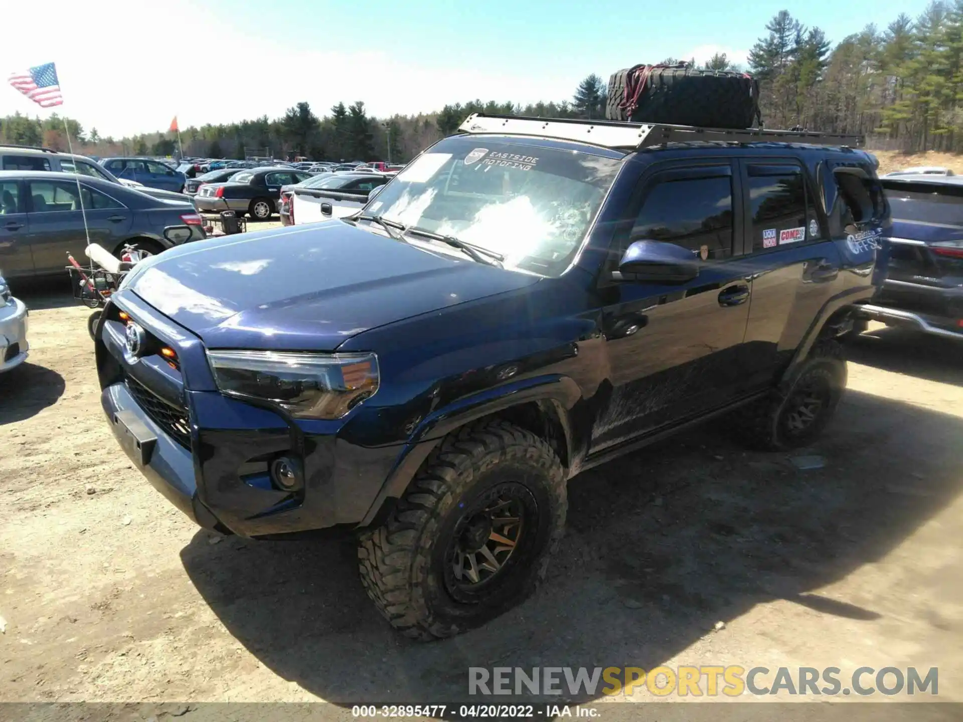 2 Фотография поврежденного автомобиля JTEBU5JR6K5728608 TOYOTA 4RUNNER 2019