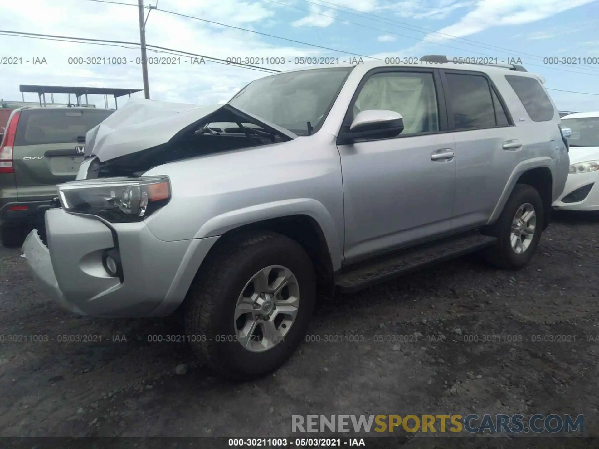 2 Photograph of a damaged car JTEBU5JR6K5729404 TOYOTA 4RUNNER 2019