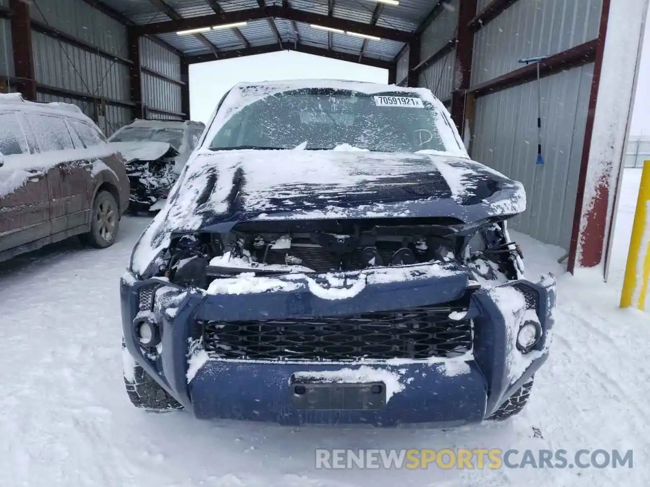 9 Photograph of a damaged car JTEBU5JR6K5730228 TOYOTA 4RUNNER 2019