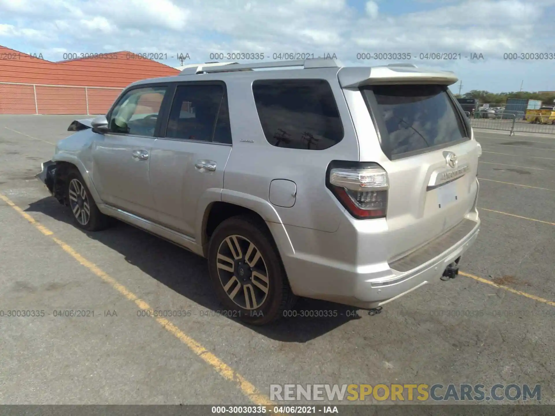 3 Фотография поврежденного автомобиля JTEBU5JR6K5731735 TOYOTA 4RUNNER 2019