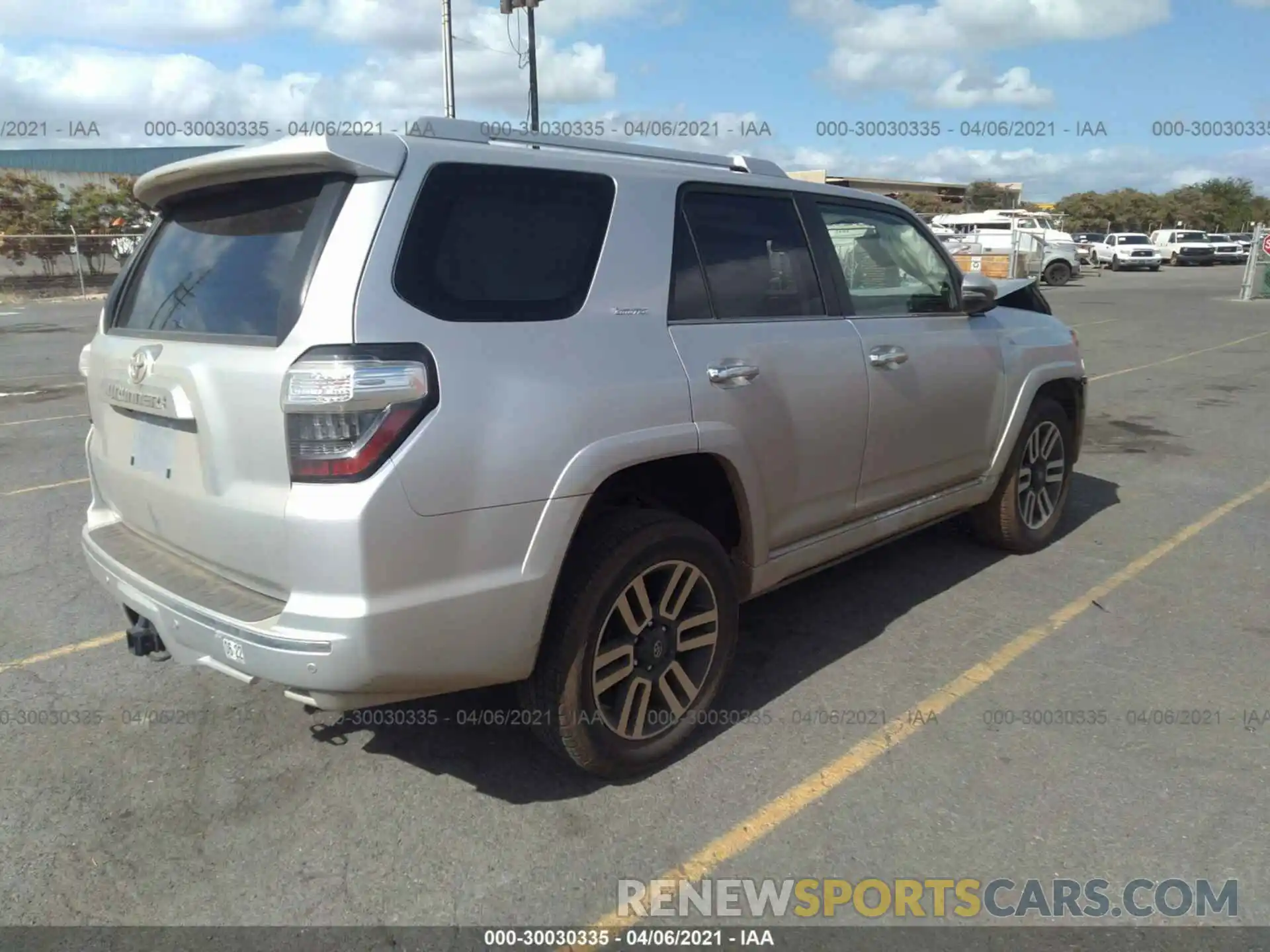 4 Photograph of a damaged car JTEBU5JR6K5731735 TOYOTA 4RUNNER 2019